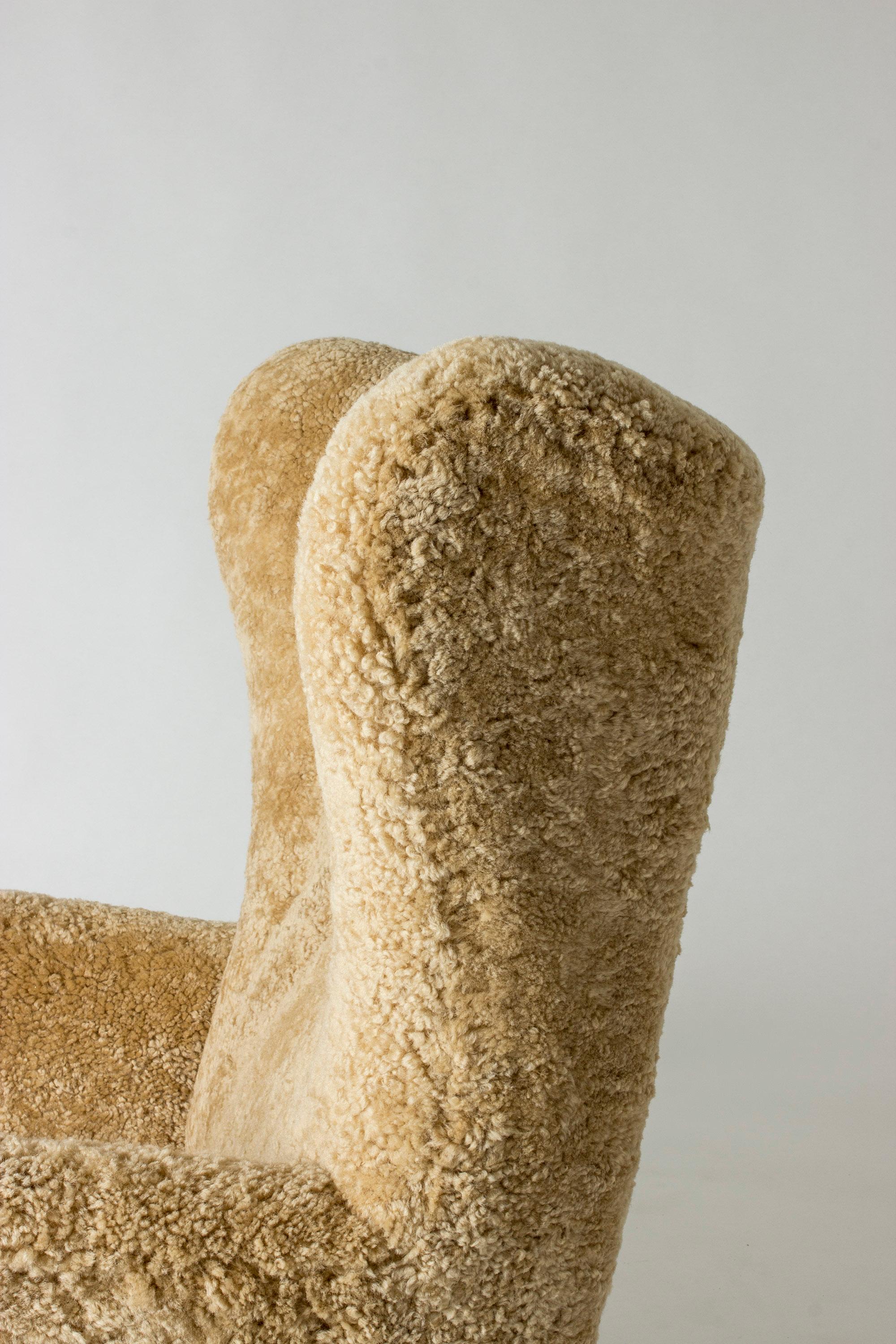 Mid-20th Century Sheepskin Armchair/Lounge Chair from Fritz Hansen, Denmark, 1930s