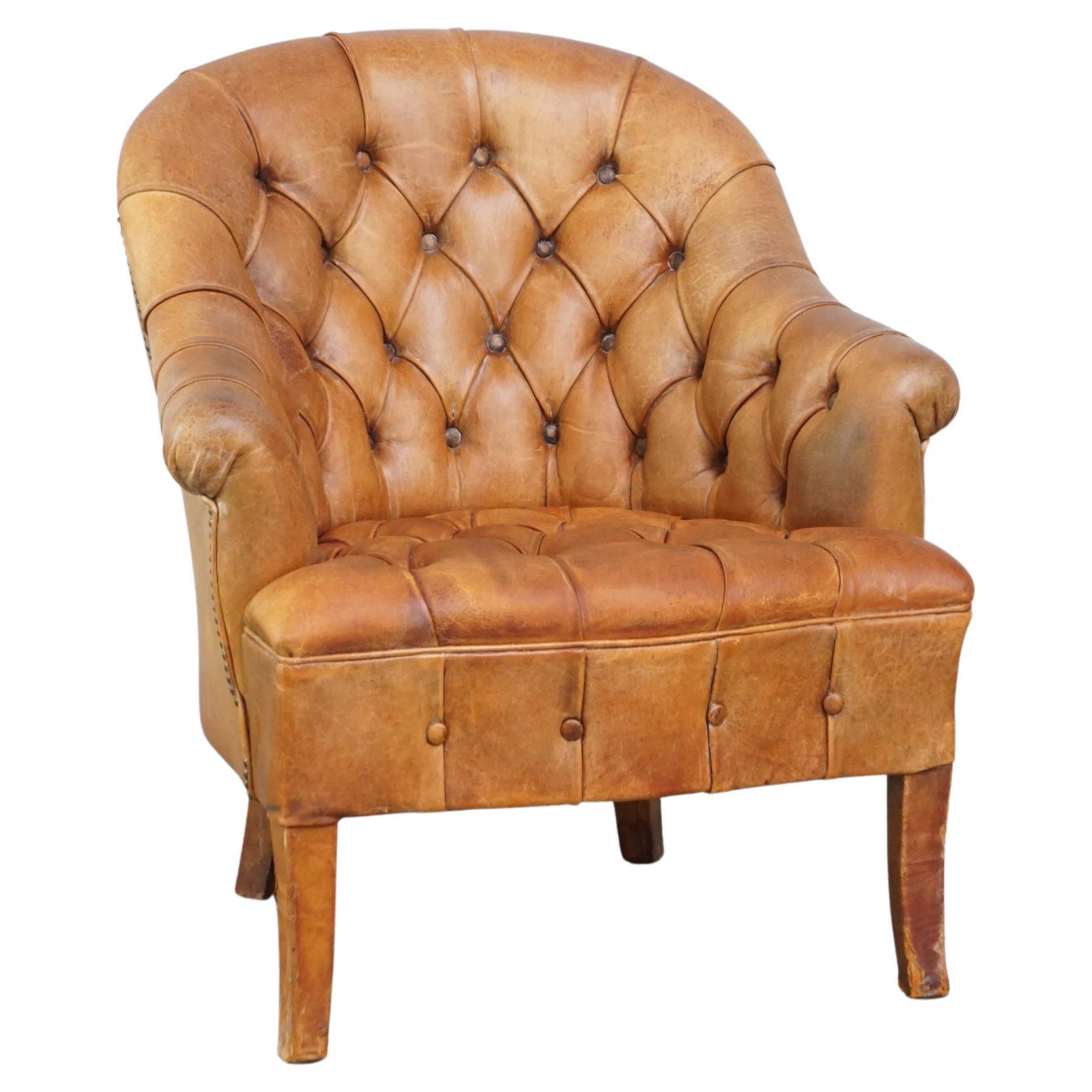 Sheepskin Chesterfield armchair with elegant design and lots of character