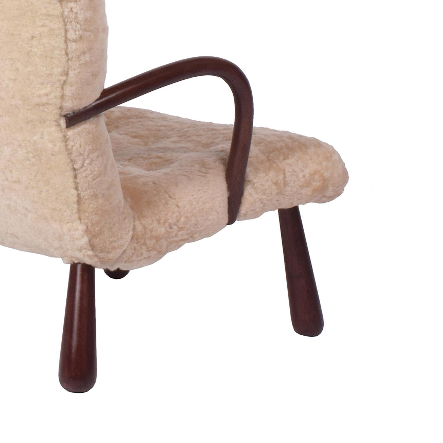 Scandinavian Modern Sheepskin 'Clam' Easy Chair Attributed to Philip Arctander