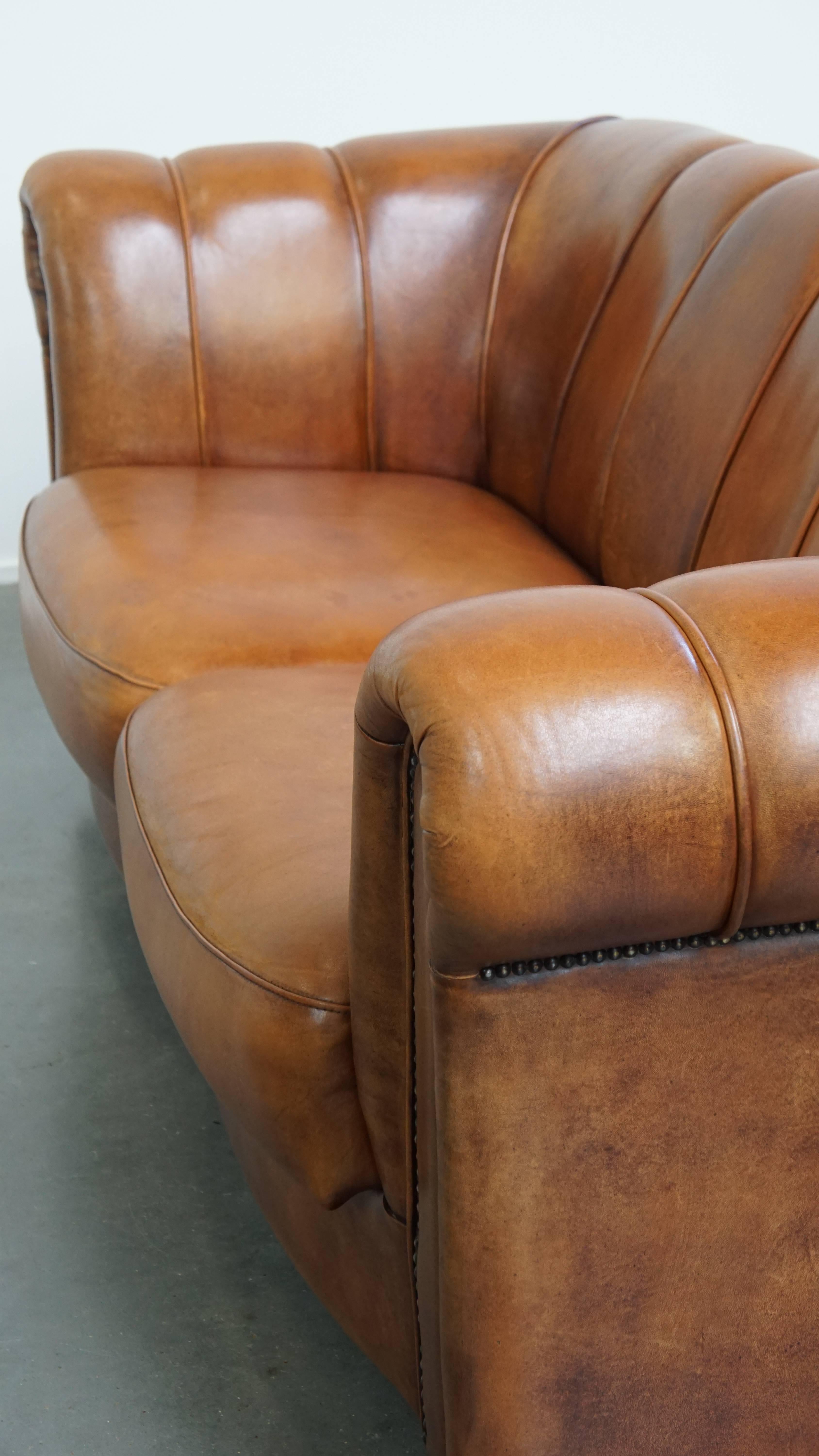 Canapé design 2,5 places en cuir de mouton en vente 11