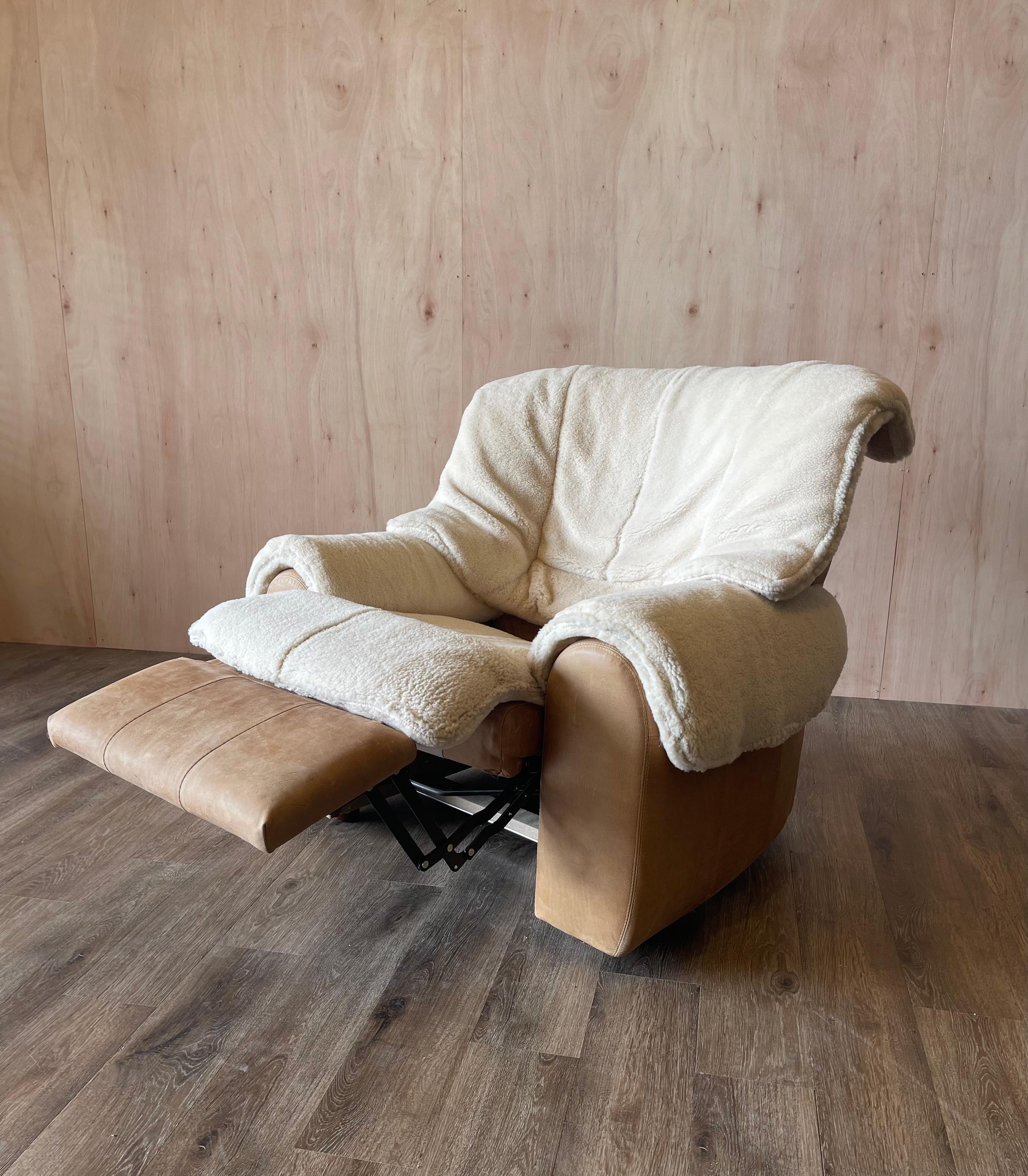 Sheepskin & Leather Alberto Rosselli for Saporiti Italia Style Lounge Chair For Sale 6