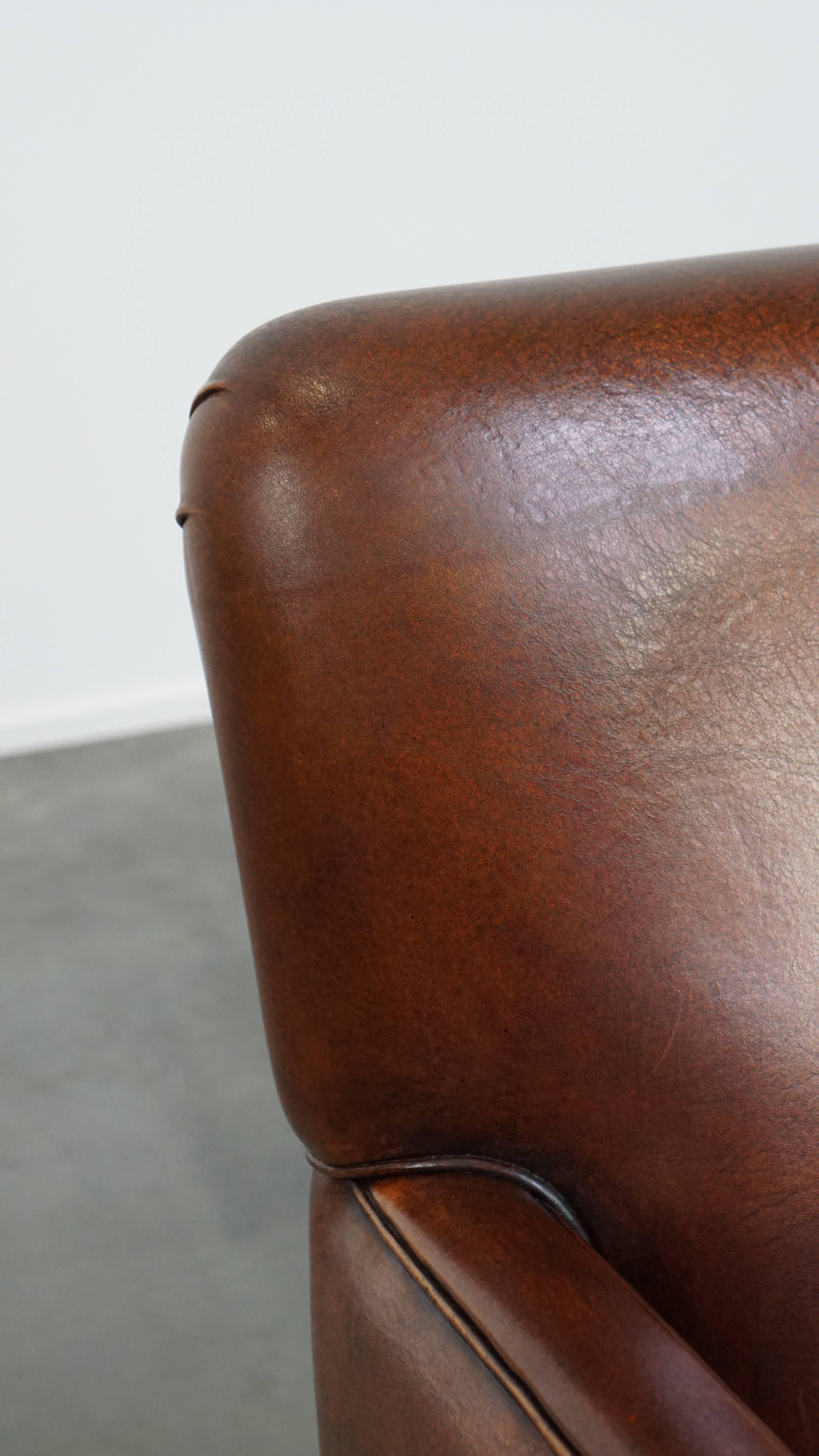 Fauteuil en cuir de mouton en vente 4