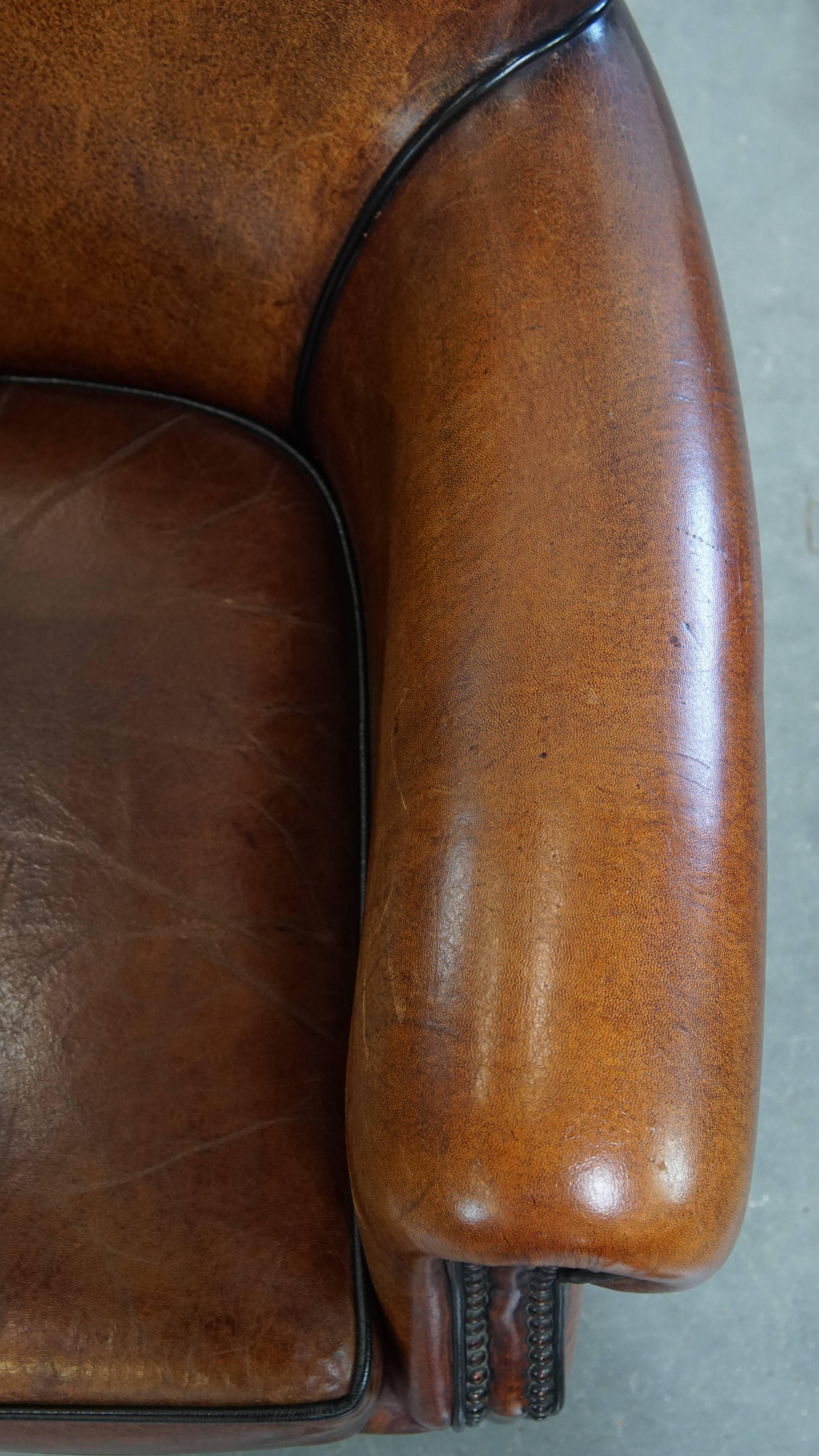 Fauteuil en cuir de mouton en vente 1