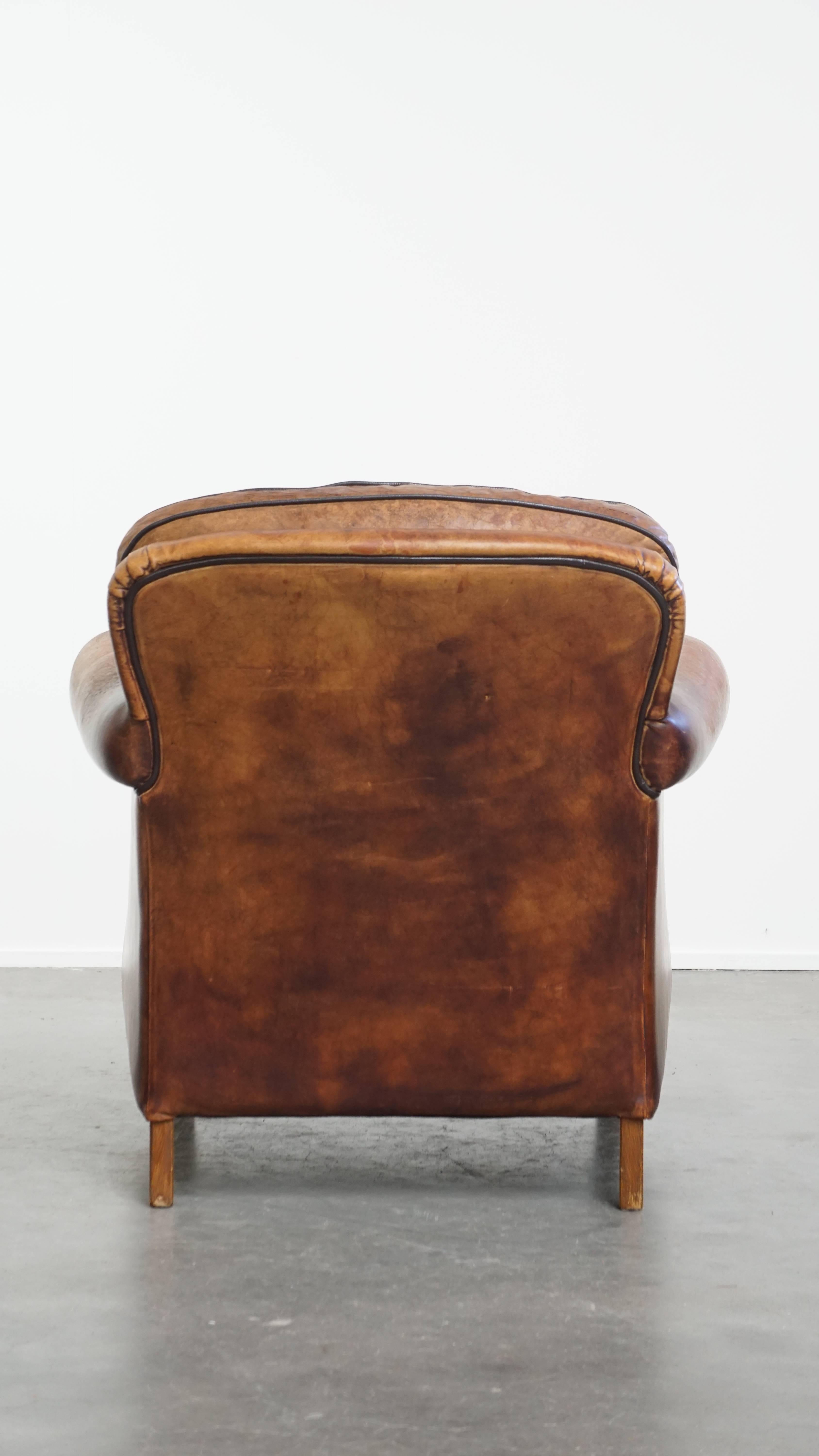 Sillón de piel de oveja de estilo inglés Hecho a mano en venta