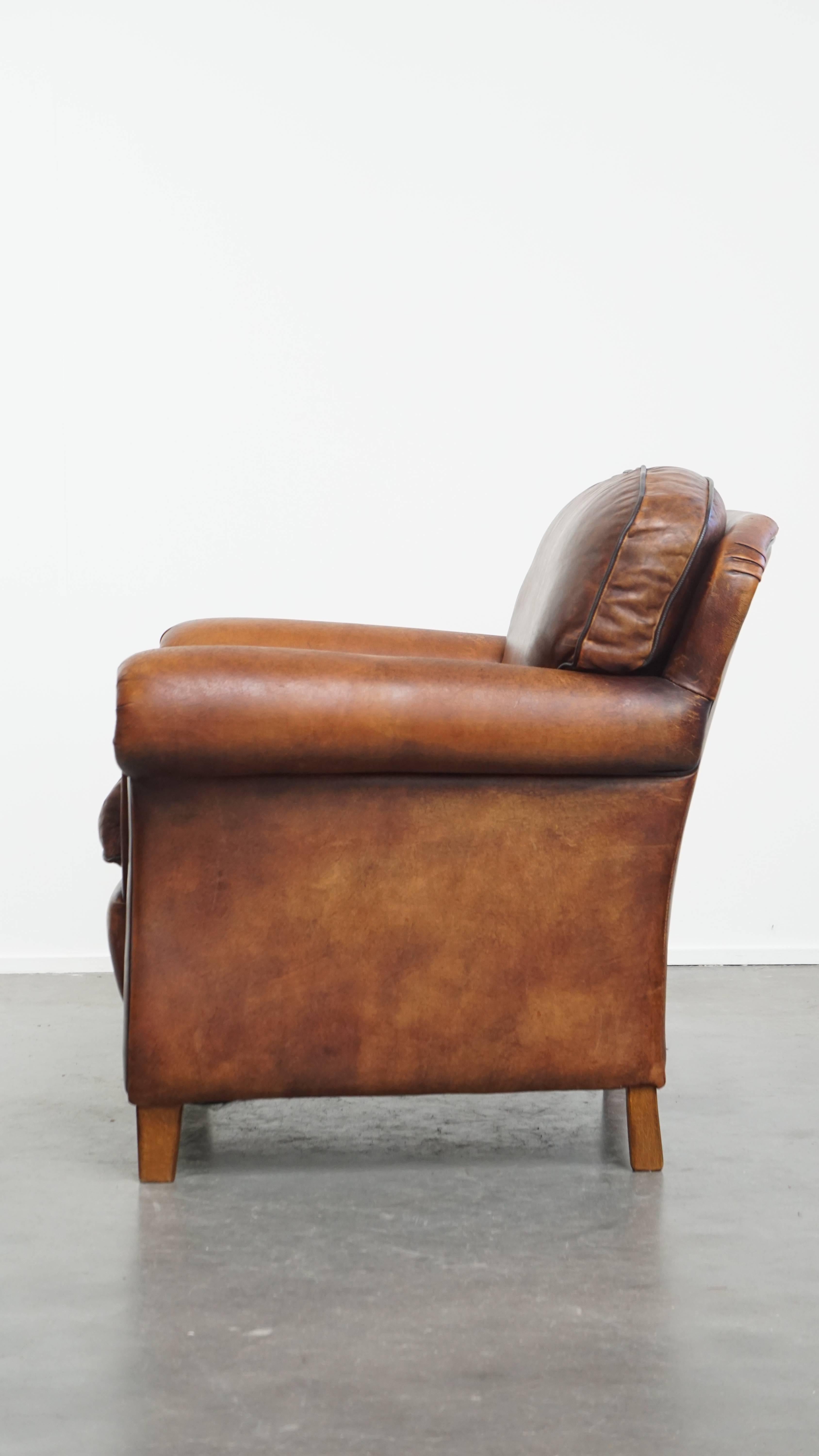 Sillón de piel de oveja de estilo inglés en Bueno estado para la venta en Harderwijk, NL