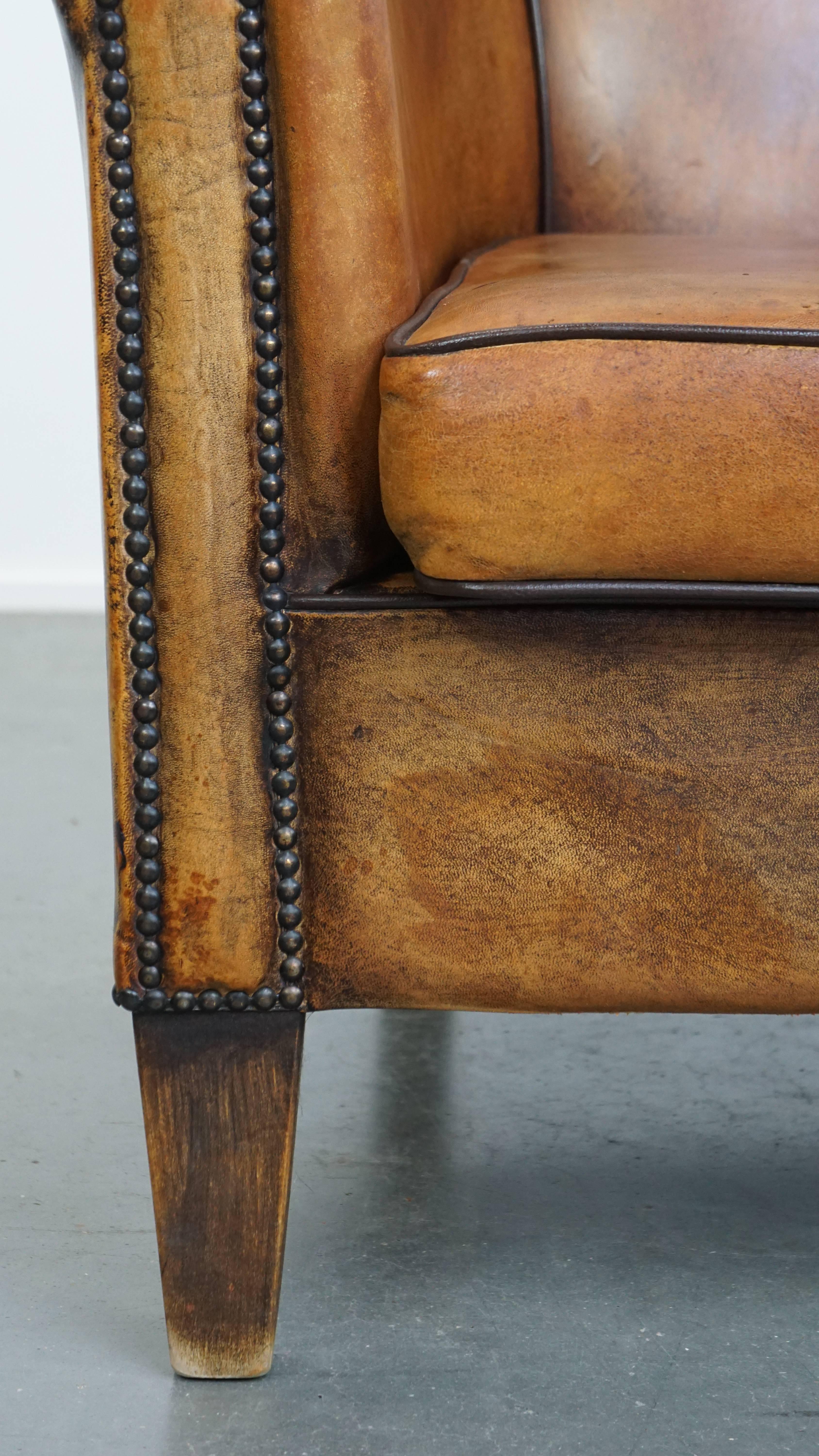 Sheepskin Leather Club Chair in English Style For Sale 7