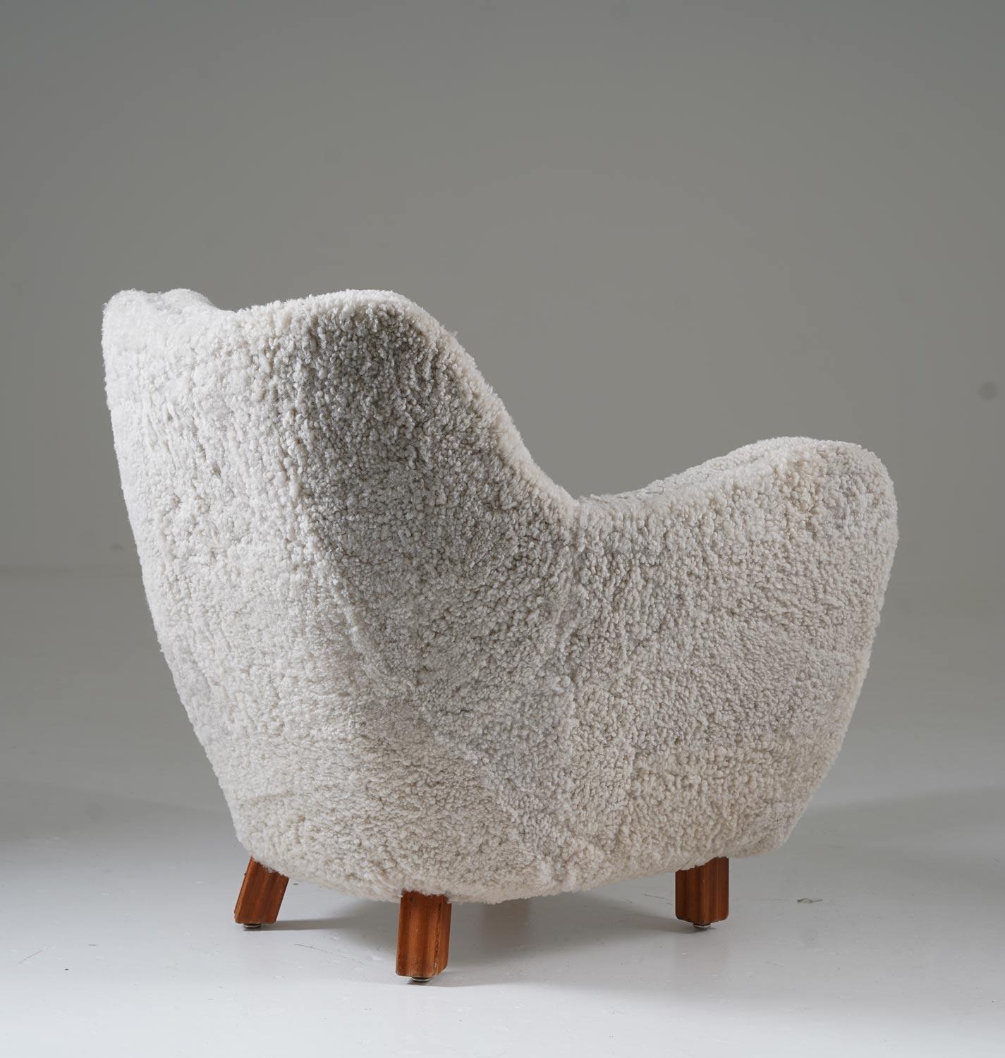 Swedish Sheepskin Modern Lounge chairs by Sten Wicéns Möbelfabrik 1950s, Sweden