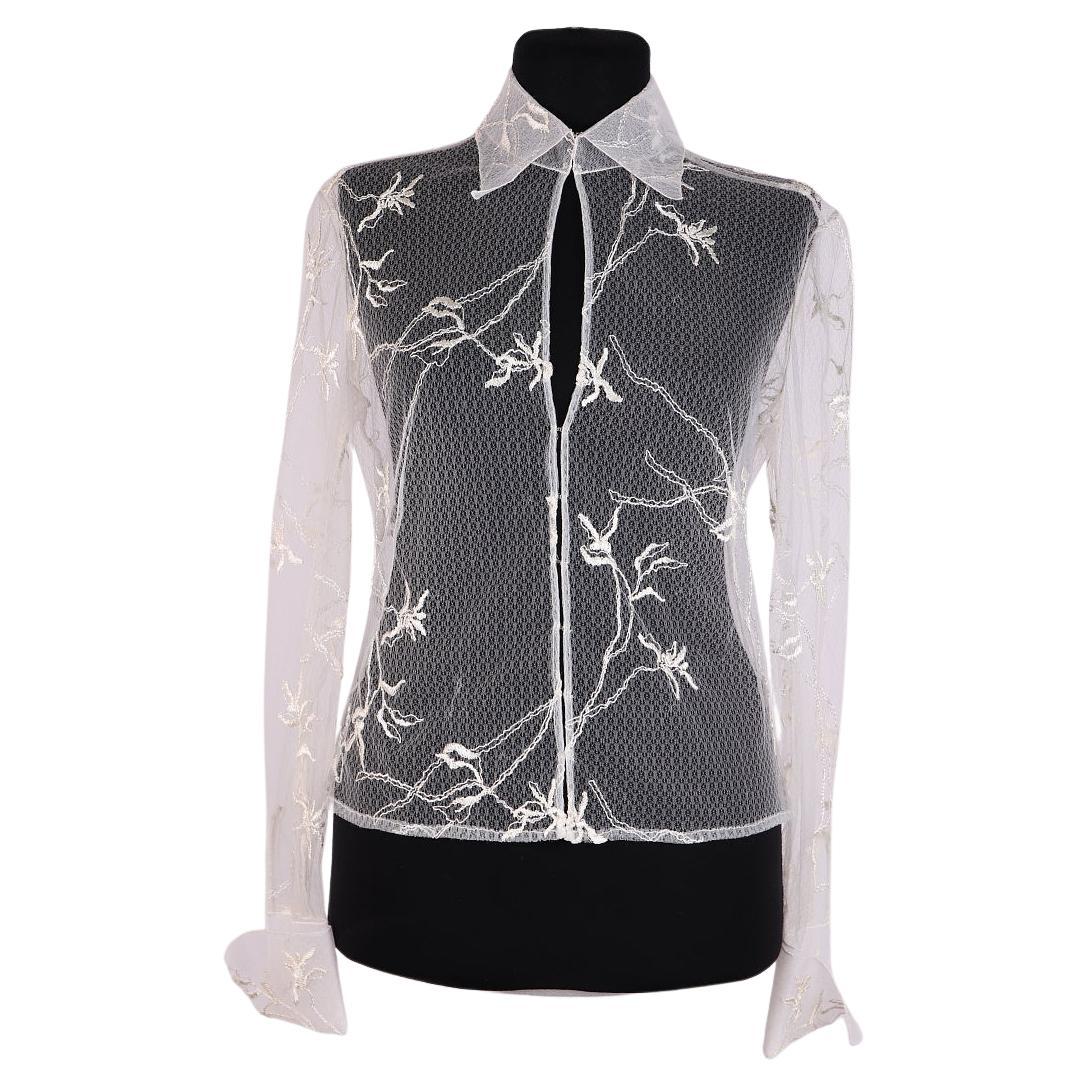Durchsichtige Bluse von Gianni Versace.