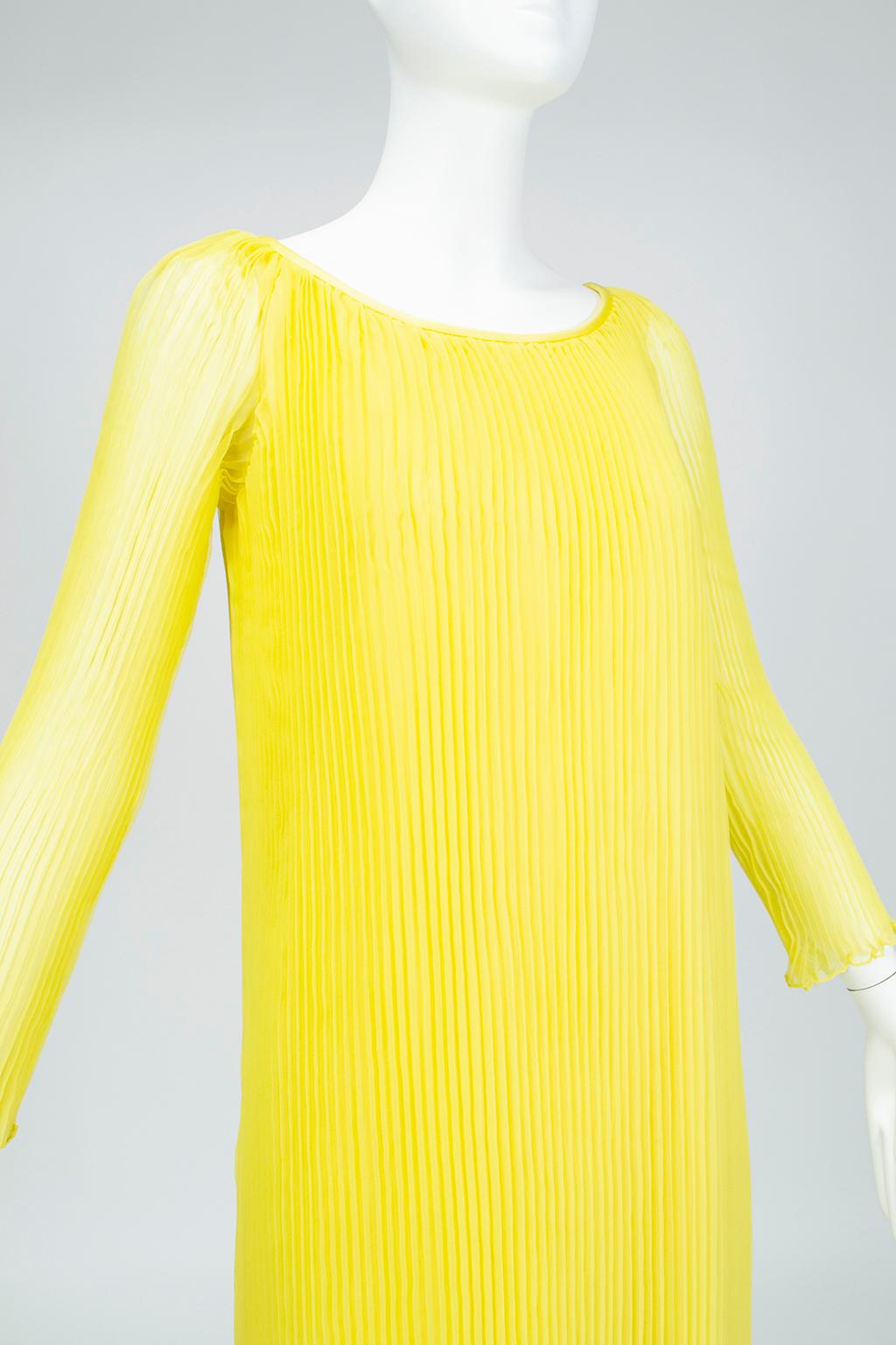 Women's Sheer Yellow Jeweled Plissé Tunic and Cigarette Pant Ensemble – XS, 1960s For Sale