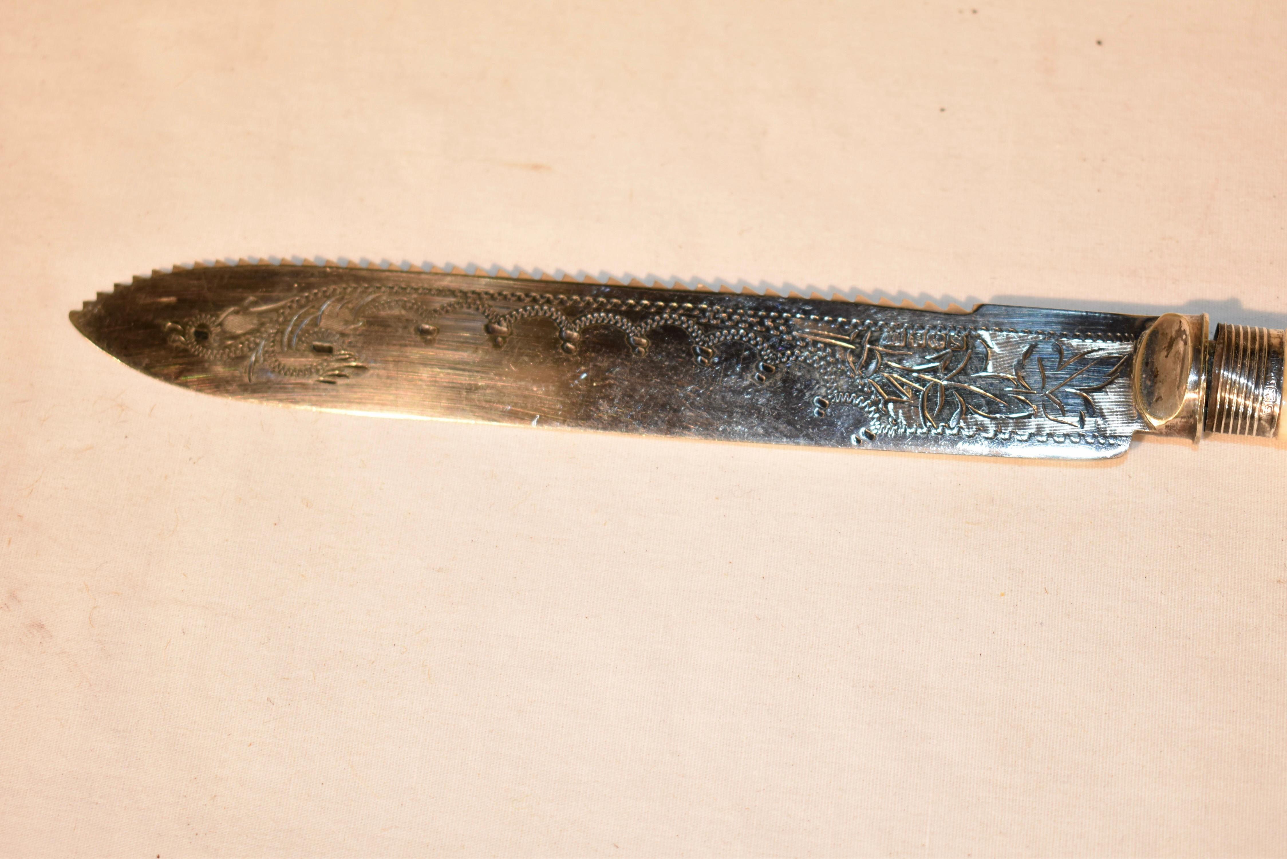 Couteau à gâteau Sheffield, daté de 1901 en vente 3