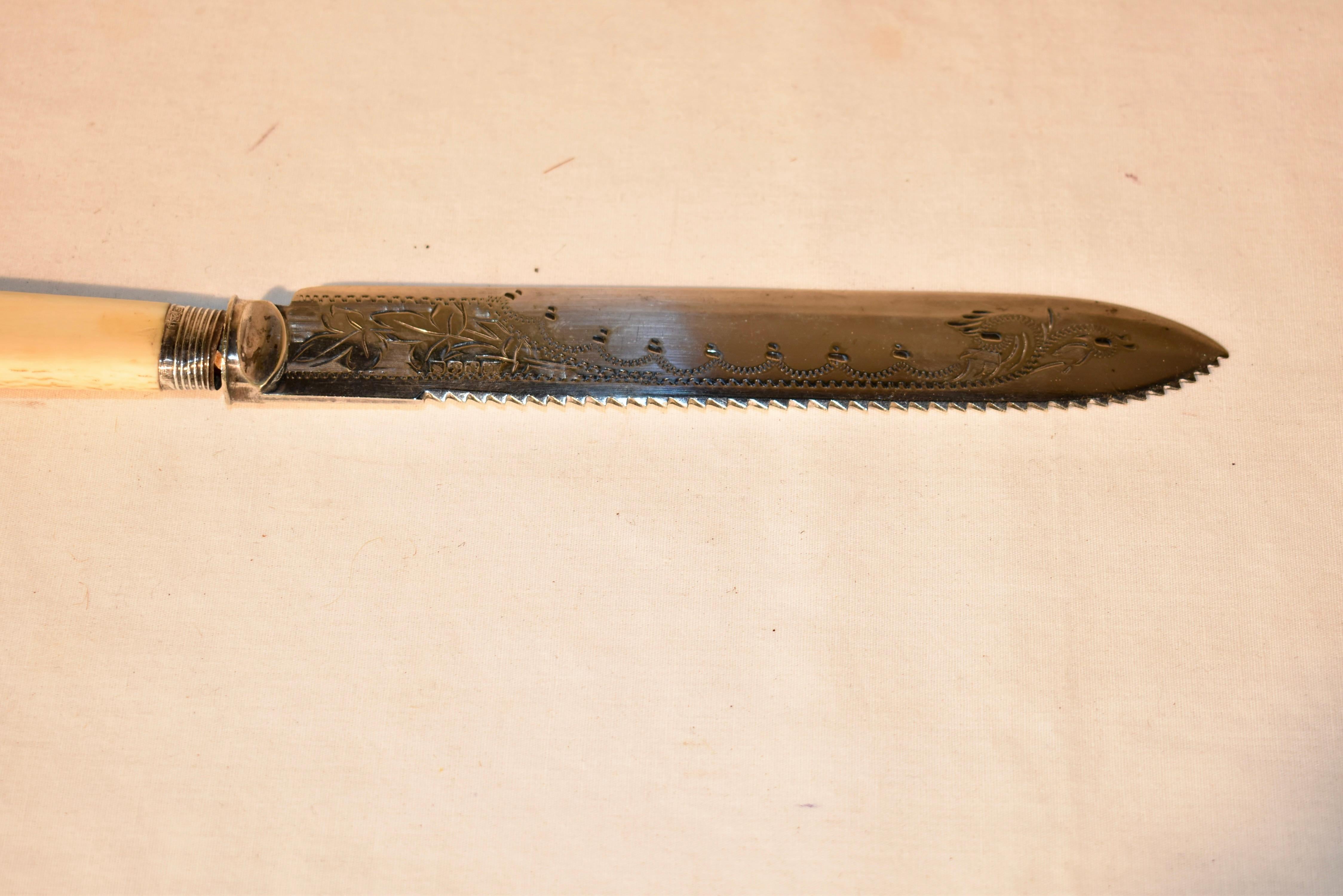 Édouardien Couteau à gâteau Sheffield, daté de 1901 en vente