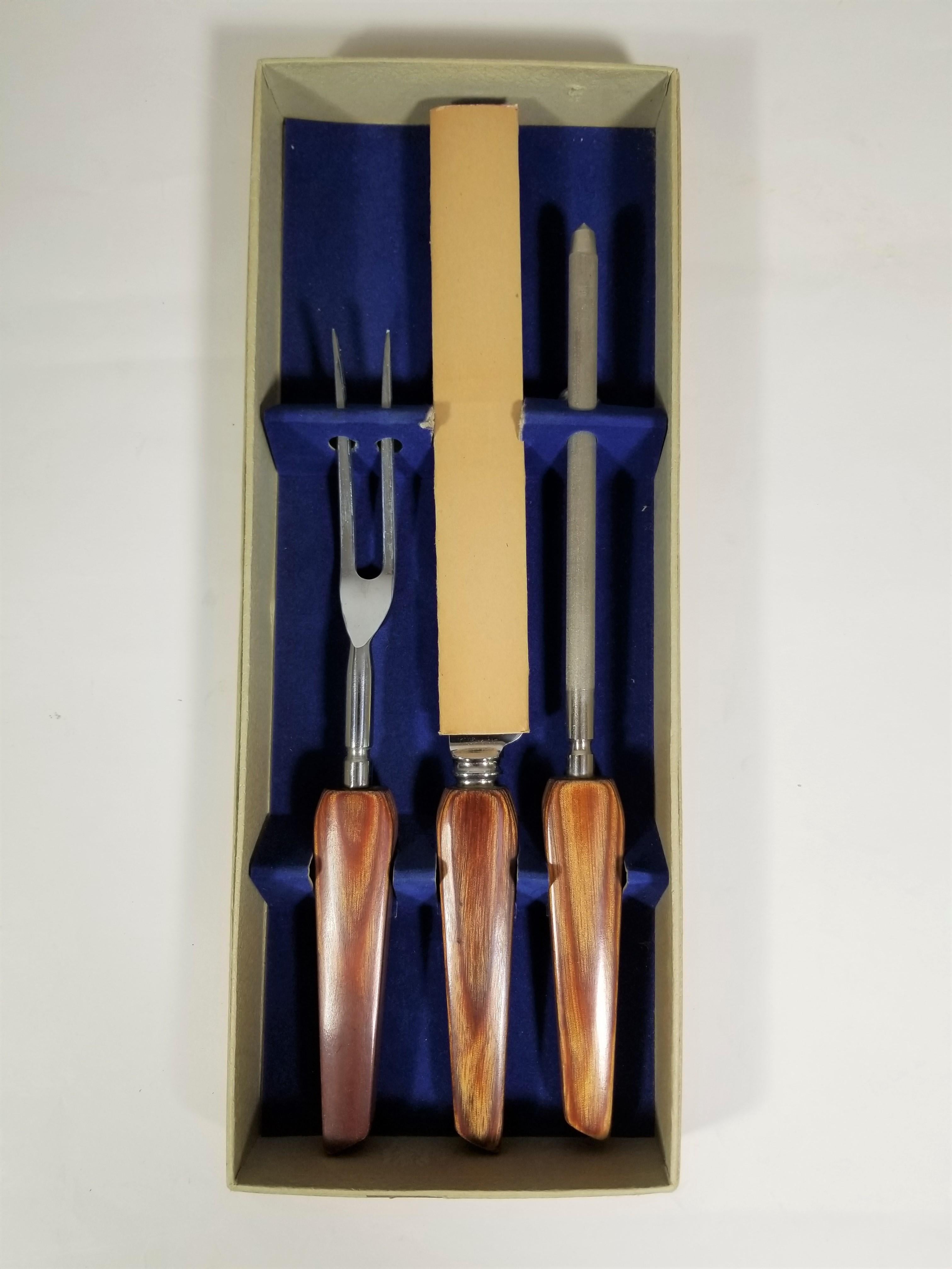 Sheffield England, 3-teiliges Set aus Schnitzereien oder Besteck aus Rosenholz (Edelstahl) im Angebot