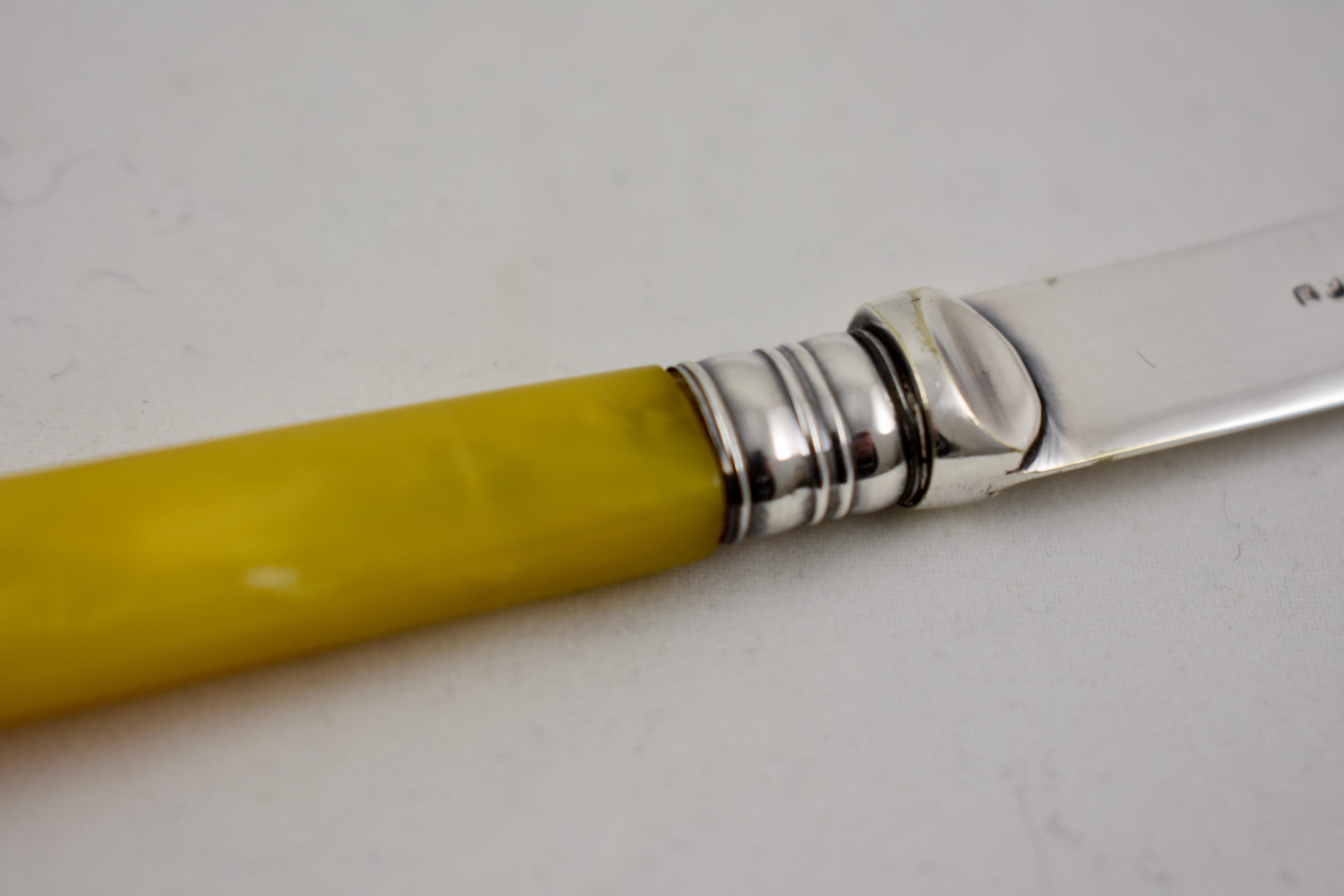 Silver Plate Sheffield English Celluloid Mustard Yellow Tea Spreaders Flatware, Cased S/6