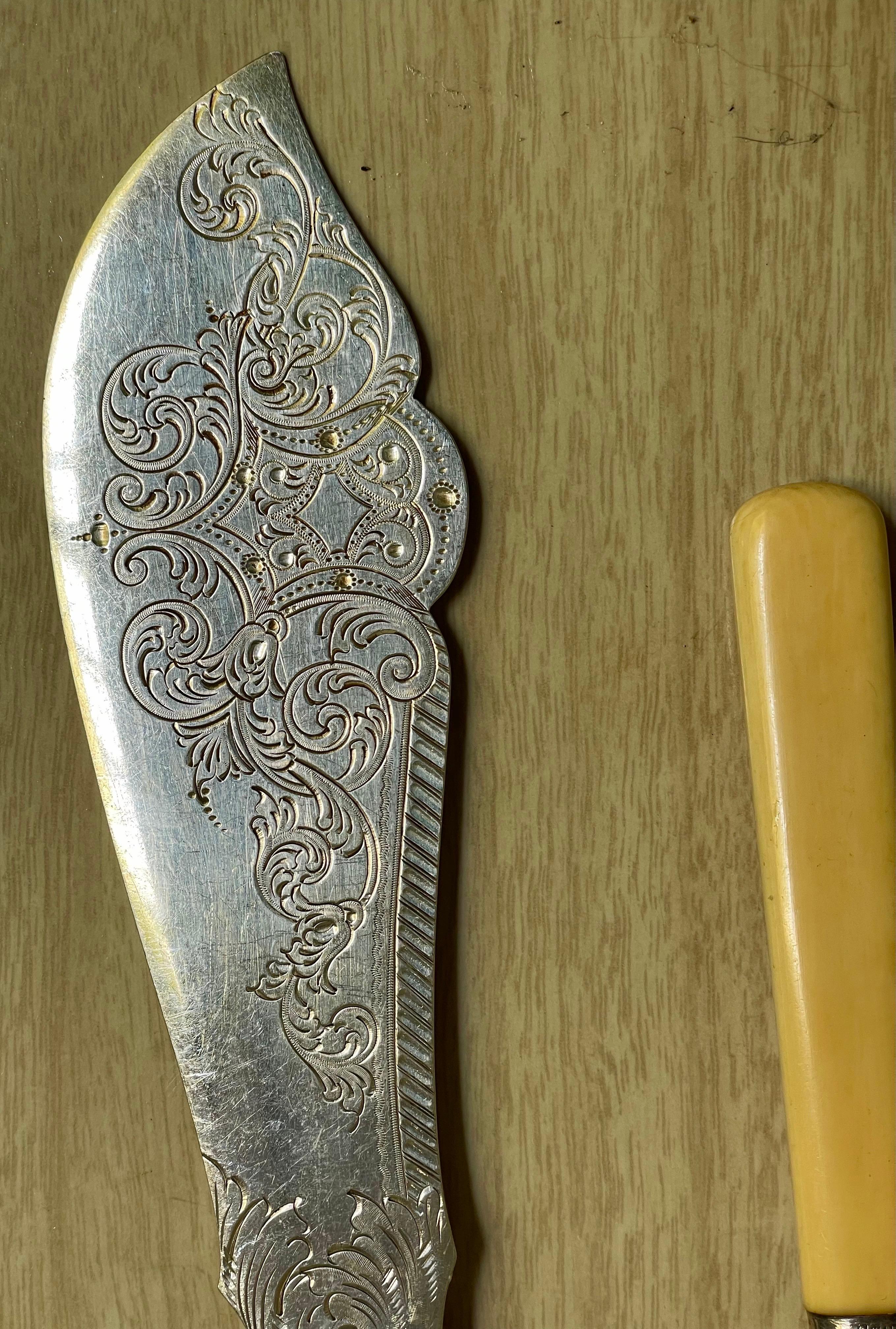 1900 Sheffield Geätztes Silberblech William Beatson & Sons Fisch Servierbesteck Messer im Angebot 3