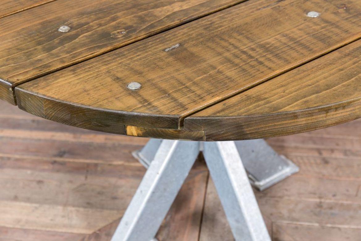 Sheffield Outdoor Patio Table, 20th Century In Excellent Condition For Sale In London, GB