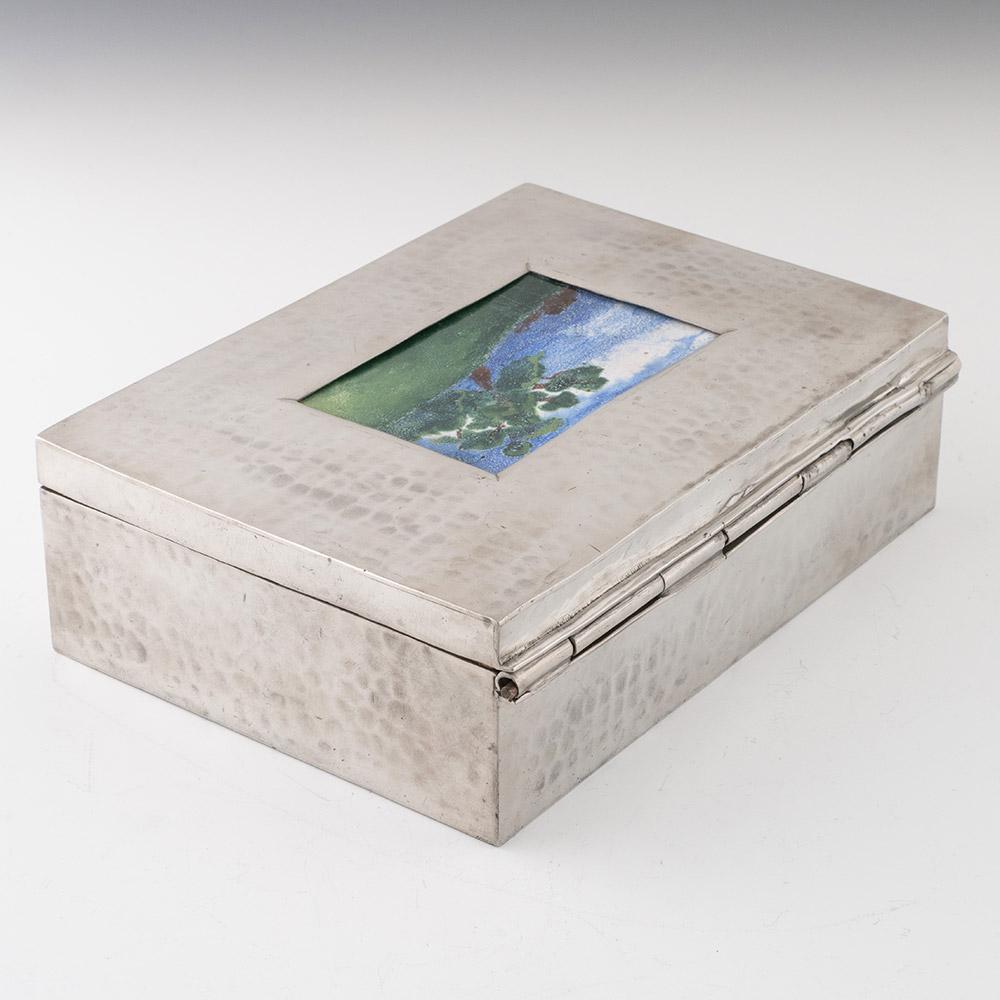 Caja para puros de peltre de Sheffield con esmalte de paisaje c1910 en Bueno estado para la venta en Tunbridge Wells, GB