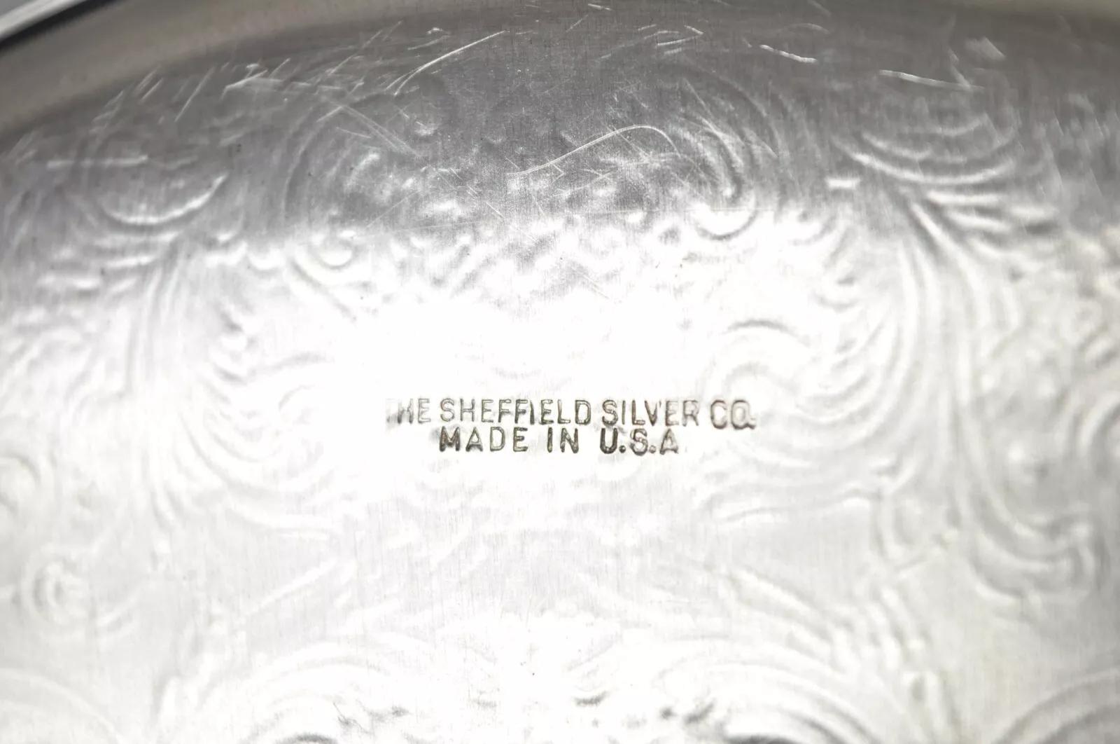 Sheffield Silver Co. Plato ovalado con baño de plata USA Fruit Harvest Repousse en venta 1