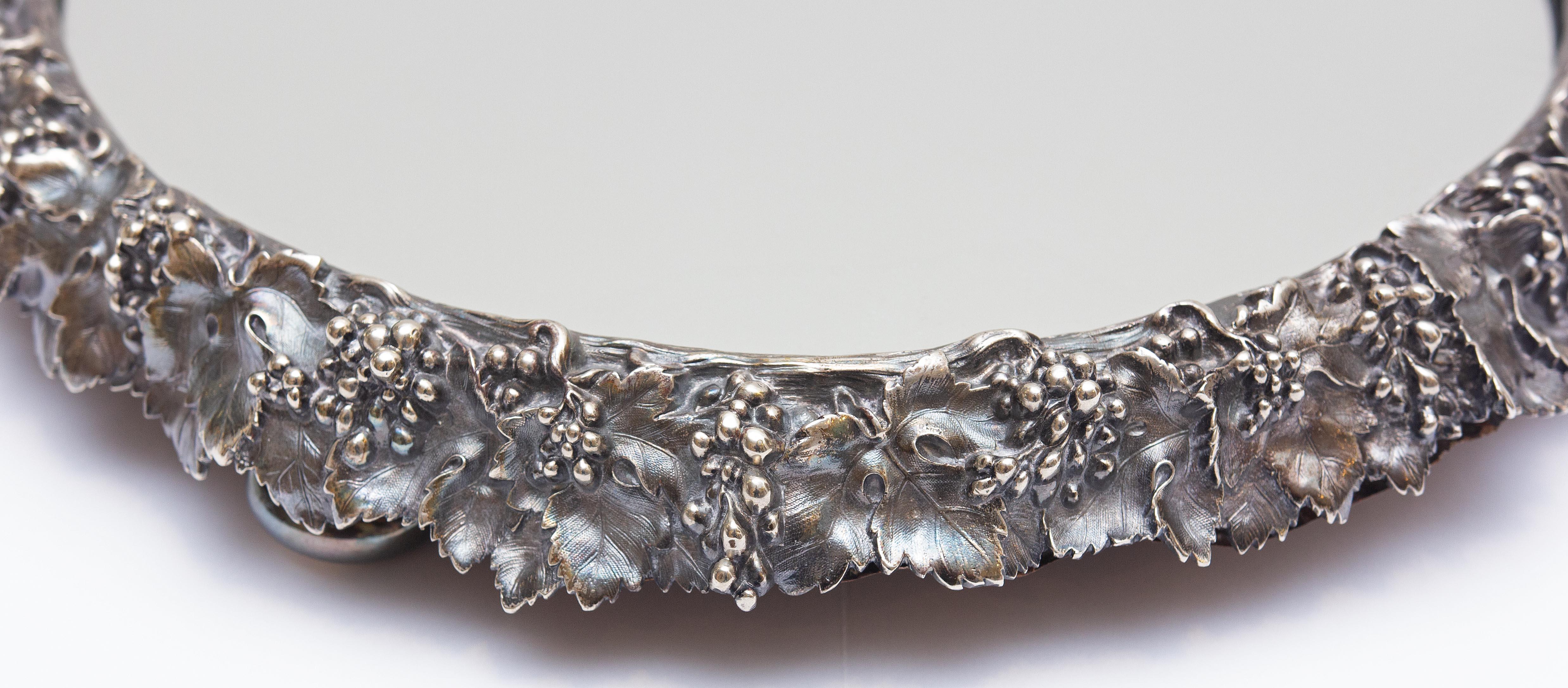 Sheffield Silver Mirrored Plateau, 19th Century In Good Condition In Rochester, NY