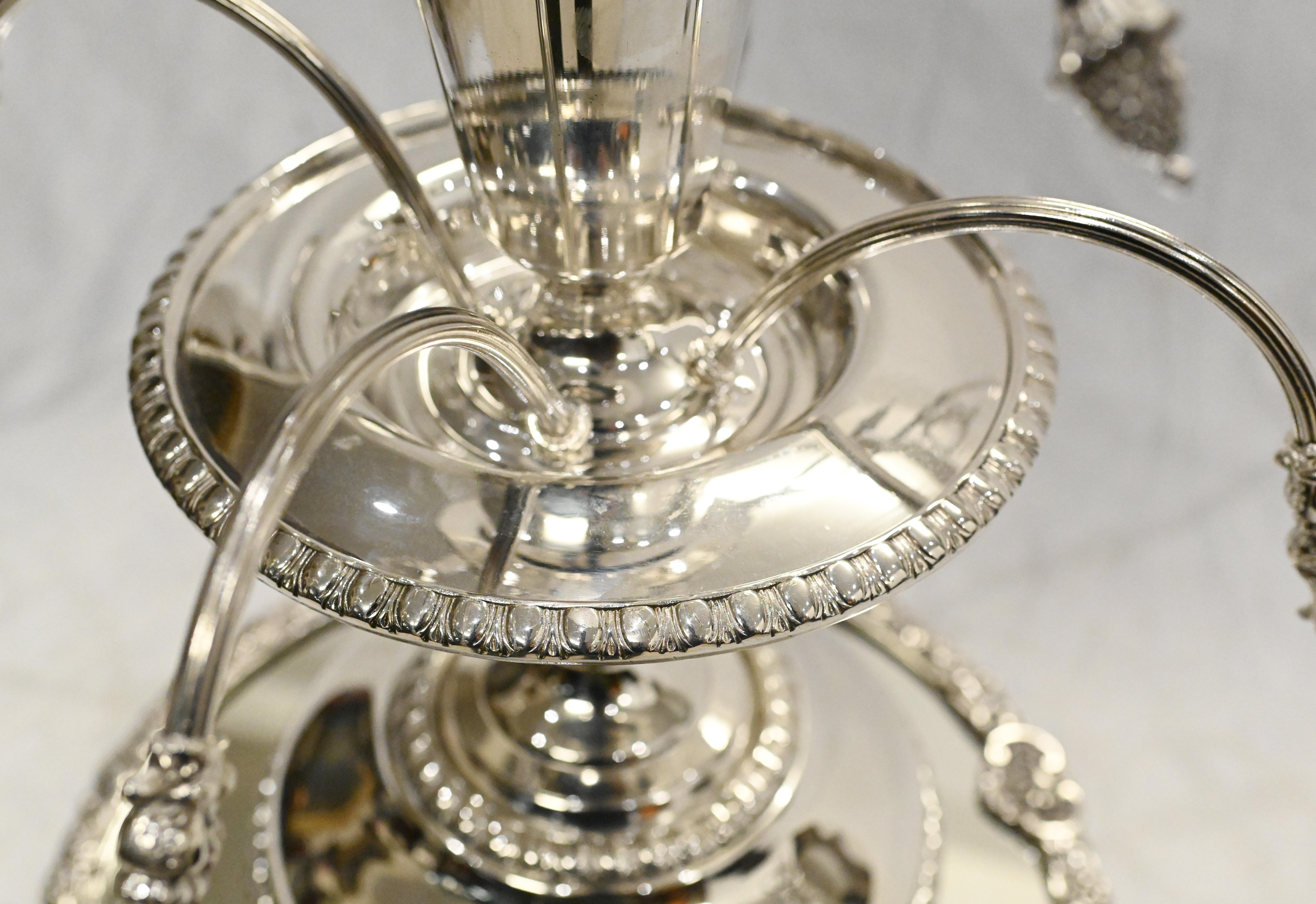 Sheffield Silver Plate Centrepiece Glass Epergne Stand For Sale 5