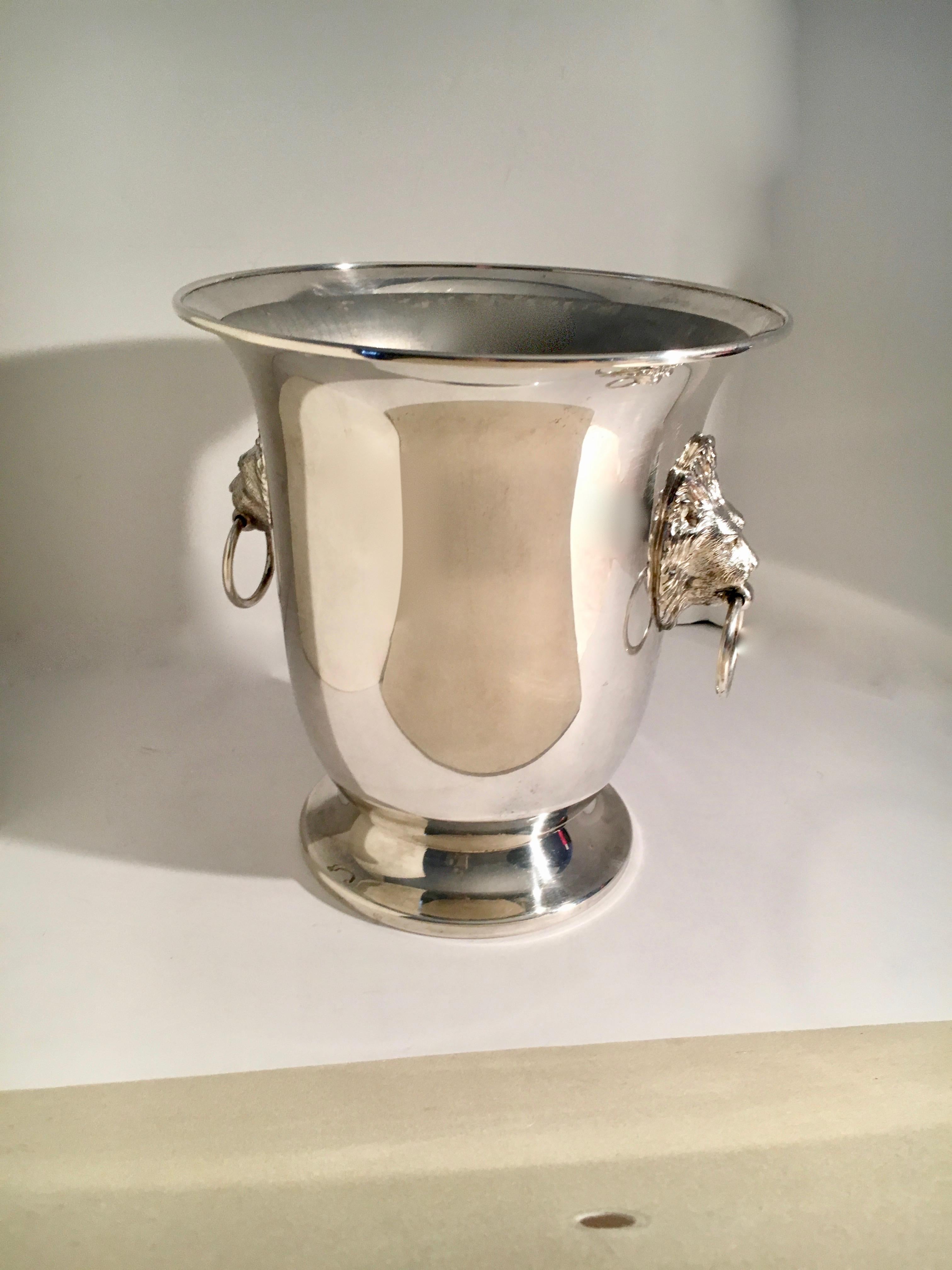 English Sheffield Silver Plate Champagne Bucket with Lion Head Handles