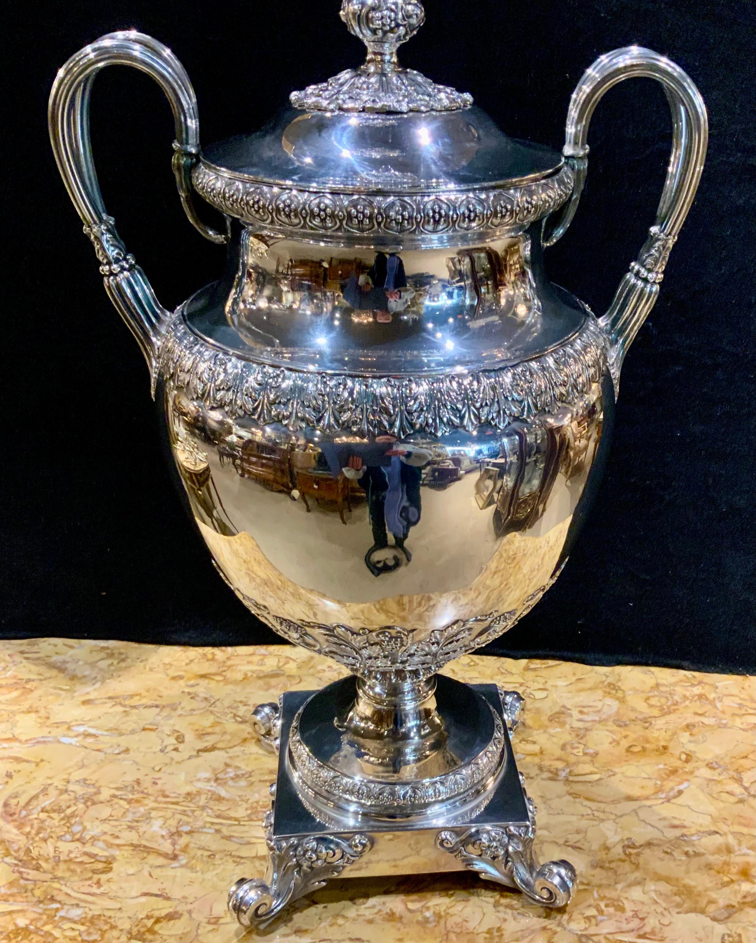 Britannico Urna da tè/caffè di Sheffield del 1825 circa in vendita