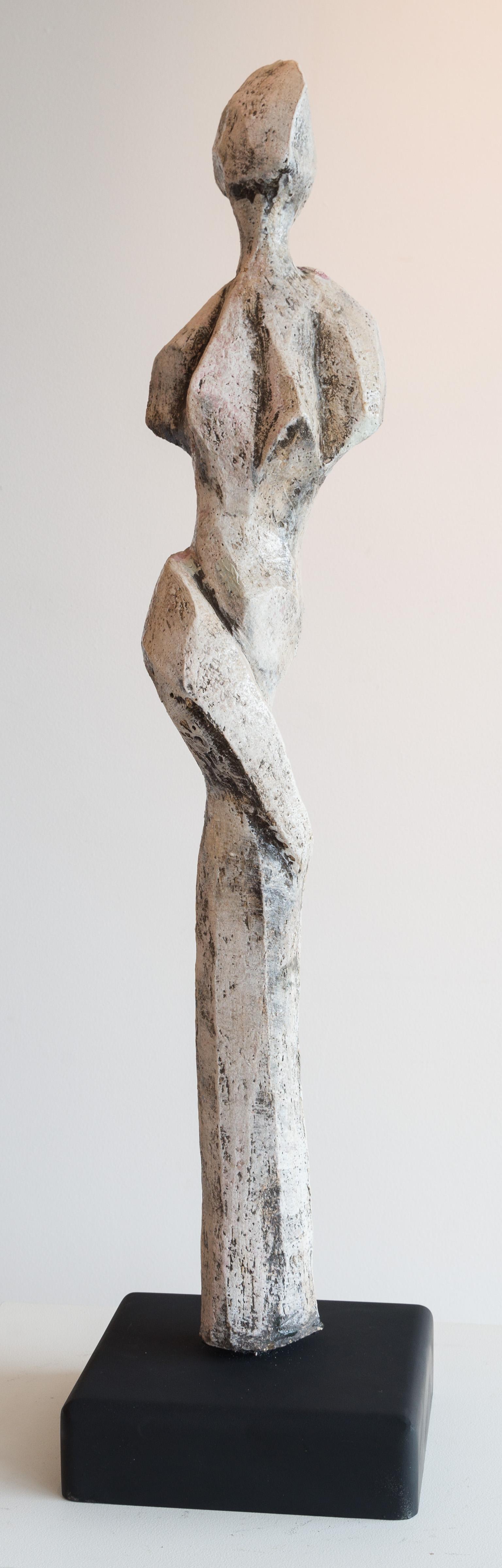 Sheila Ganch Figurative Sculpture - Statuesque