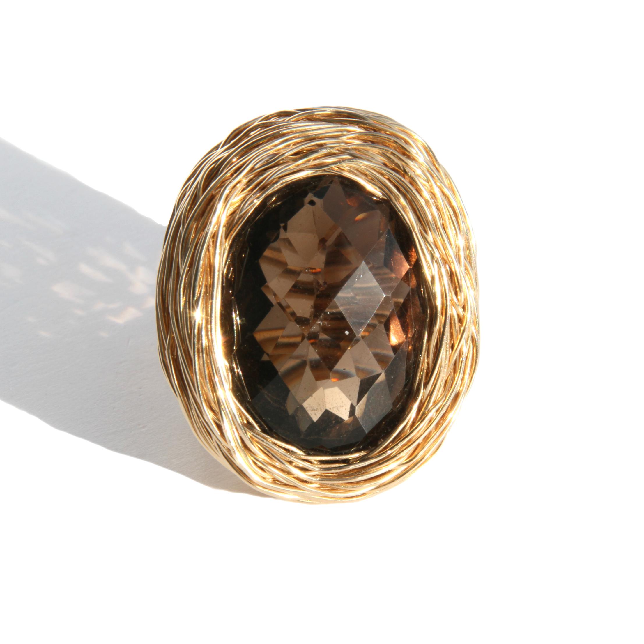 Deep Faceted Oval Smoky Quartz in Gold Statement Ring by Sheila Westera In New Condition In Engelberg, CH
