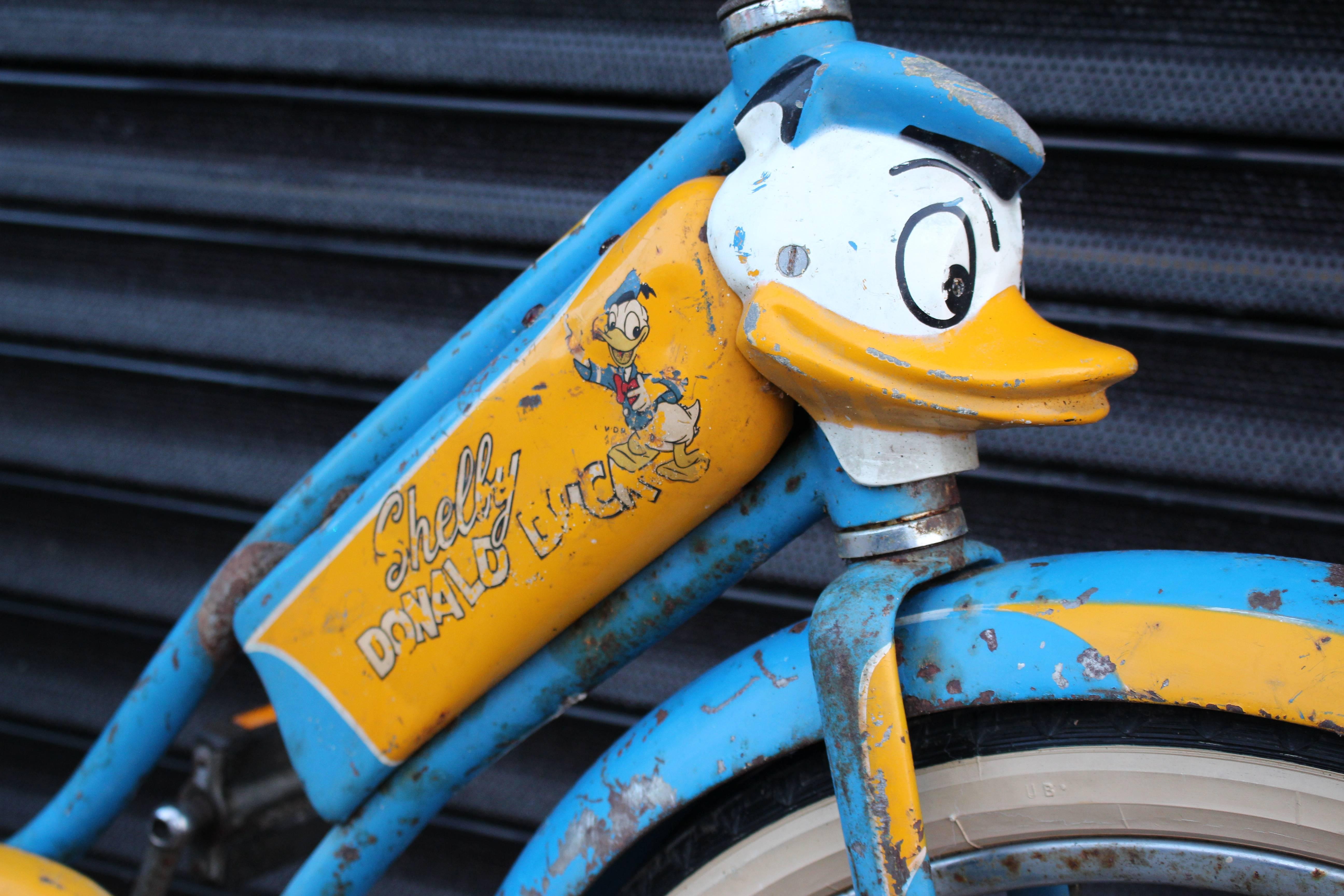 shelby donald duck bicycle value