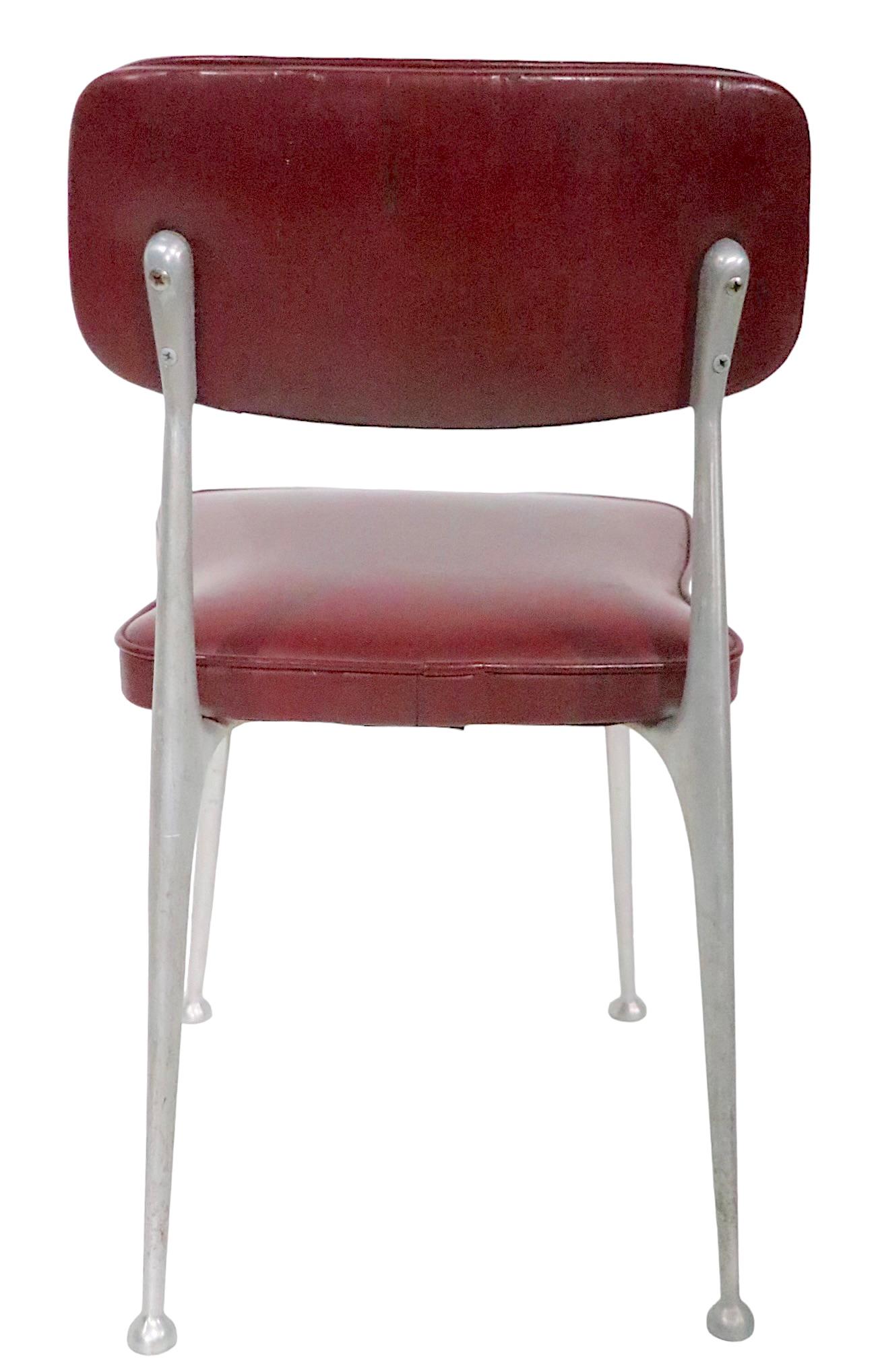 20th Century Shelby Williams Gazelle Cast Aluminum and Vinyl Chair, circa 1960s For Sale