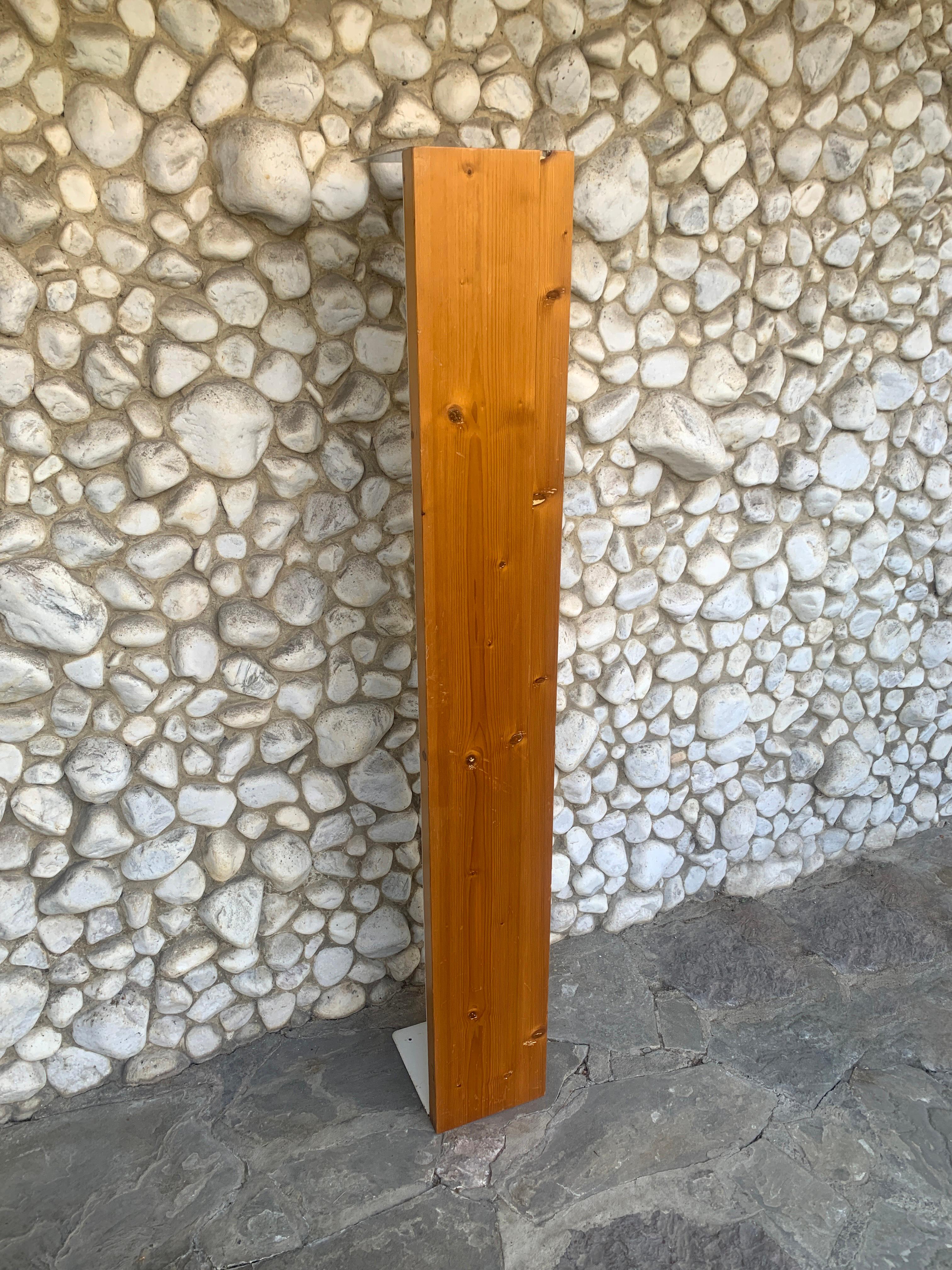 Mid-Century moderno Scaffale di Charlotte Perriand per la stazione sciistica Les Arcs 1800, Pineta, anni 1960-70 in vendita