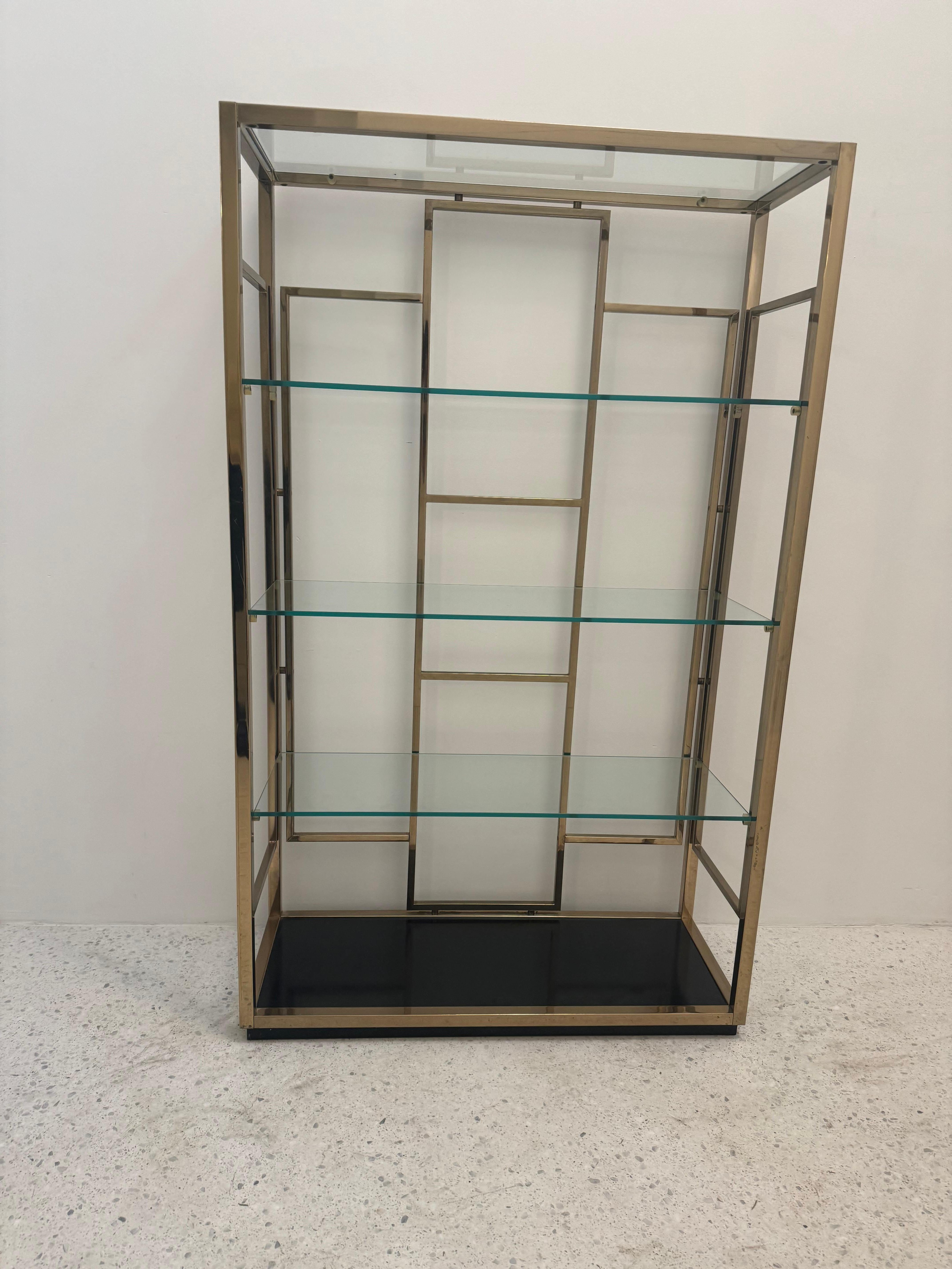Shelf in gilded metal, 1970's In Good Condition For Sale In Brussels , BE
