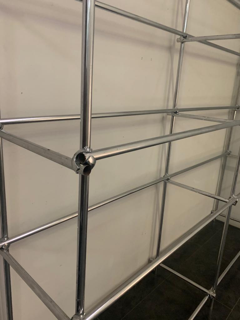 Shelf in Tubular Chrome with Metal Clamps from S.B.E., 1960s For Sale 4