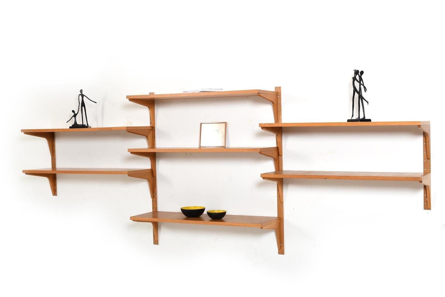 Regalsystem in Eiche von HG Furniture Dänemark 1960er Jahre (Skandinavische Moderne) im Angebot