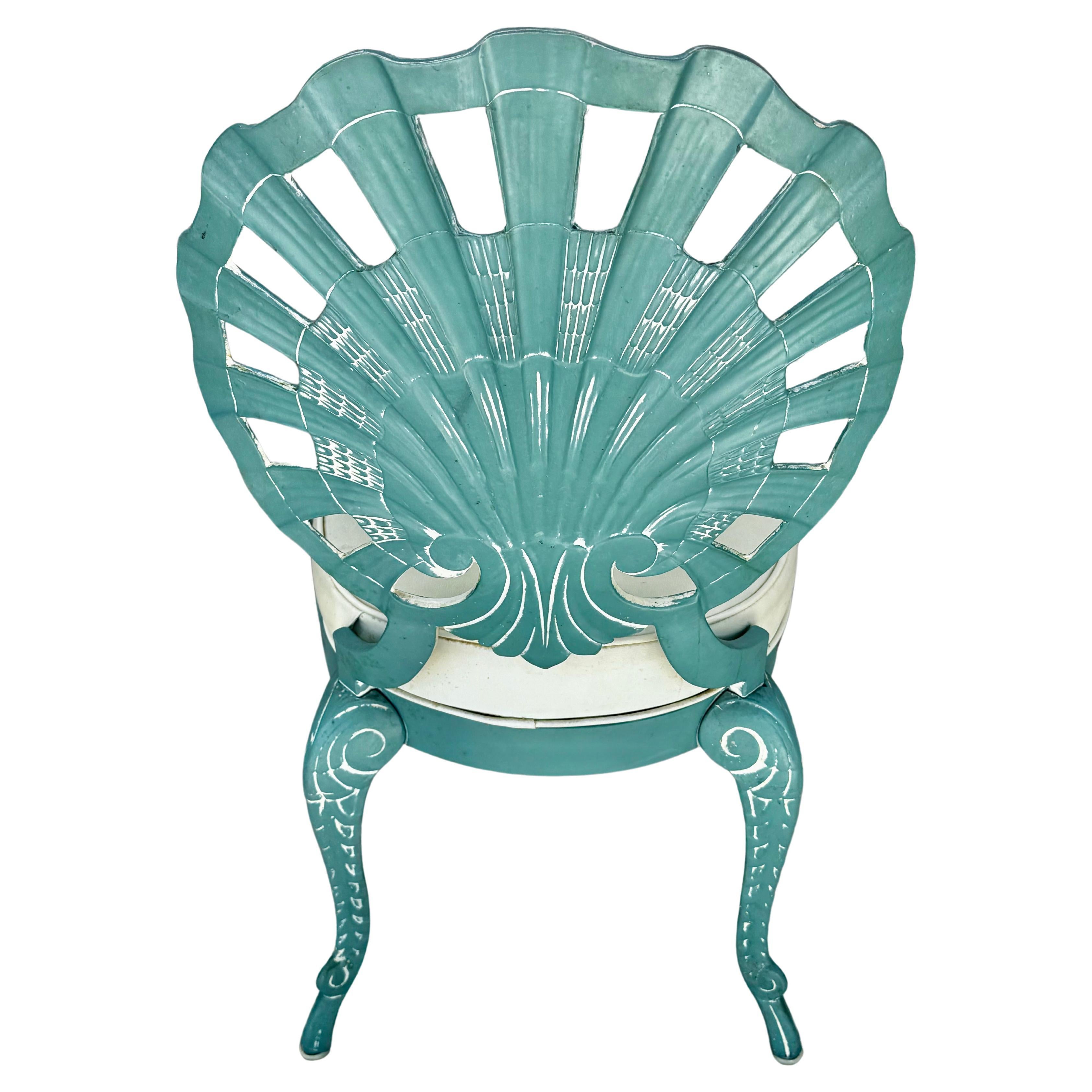 Shell Back Grotto Chairs Set of Six Vintage Brown Jordan Style In Good Condition In Bradenton, FL
