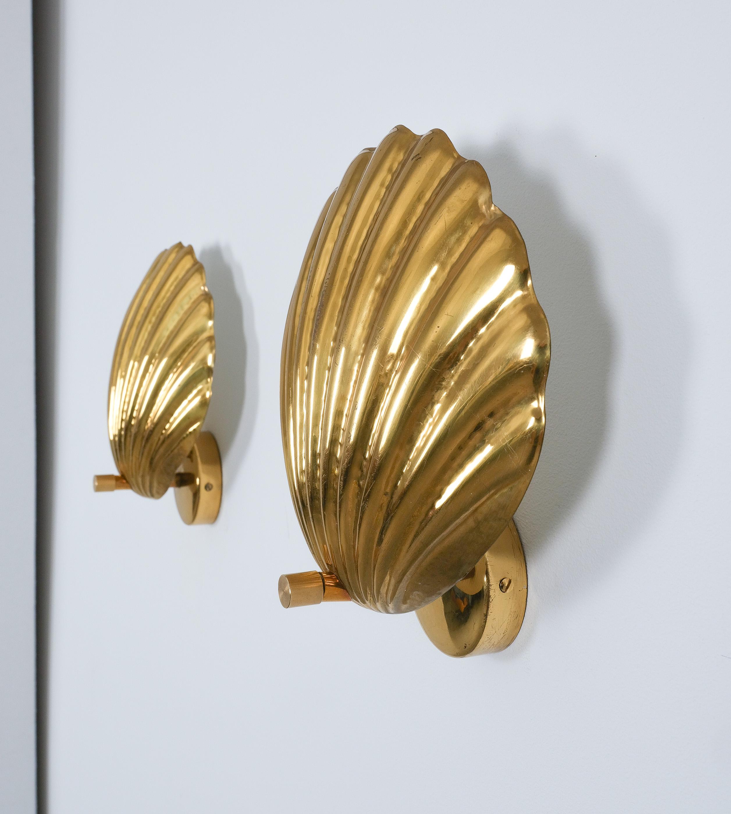 Wandleuchter aus Messing mit Muschelmotiv im Mid-Century-Stil von Maison Charles, Frankreich, 1960 im Angebot 4