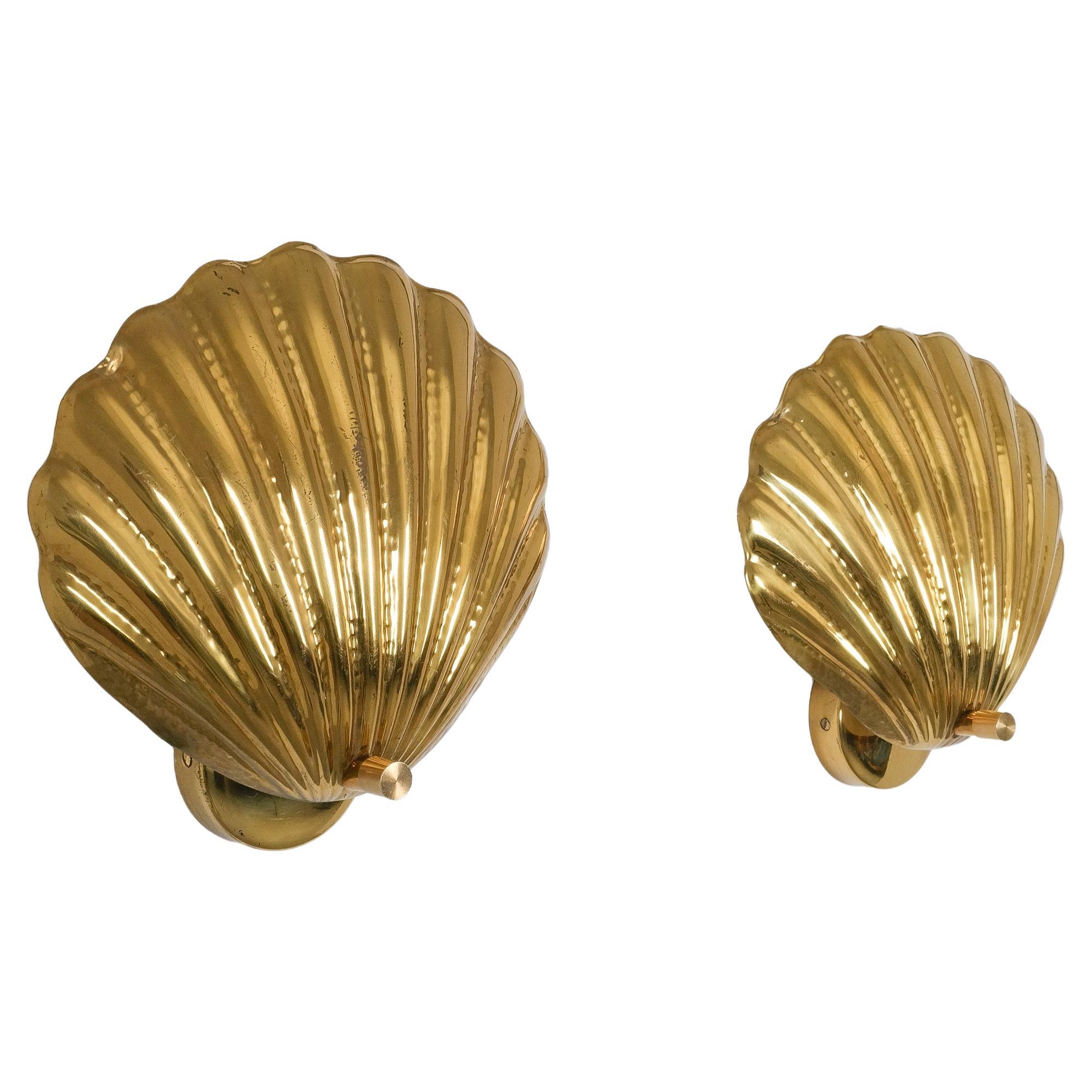 Wandleuchter aus Messing mit Muschelmotiv im Mid-Century-Stil von Maison Charles, Frankreich, 1960 im Angebot
