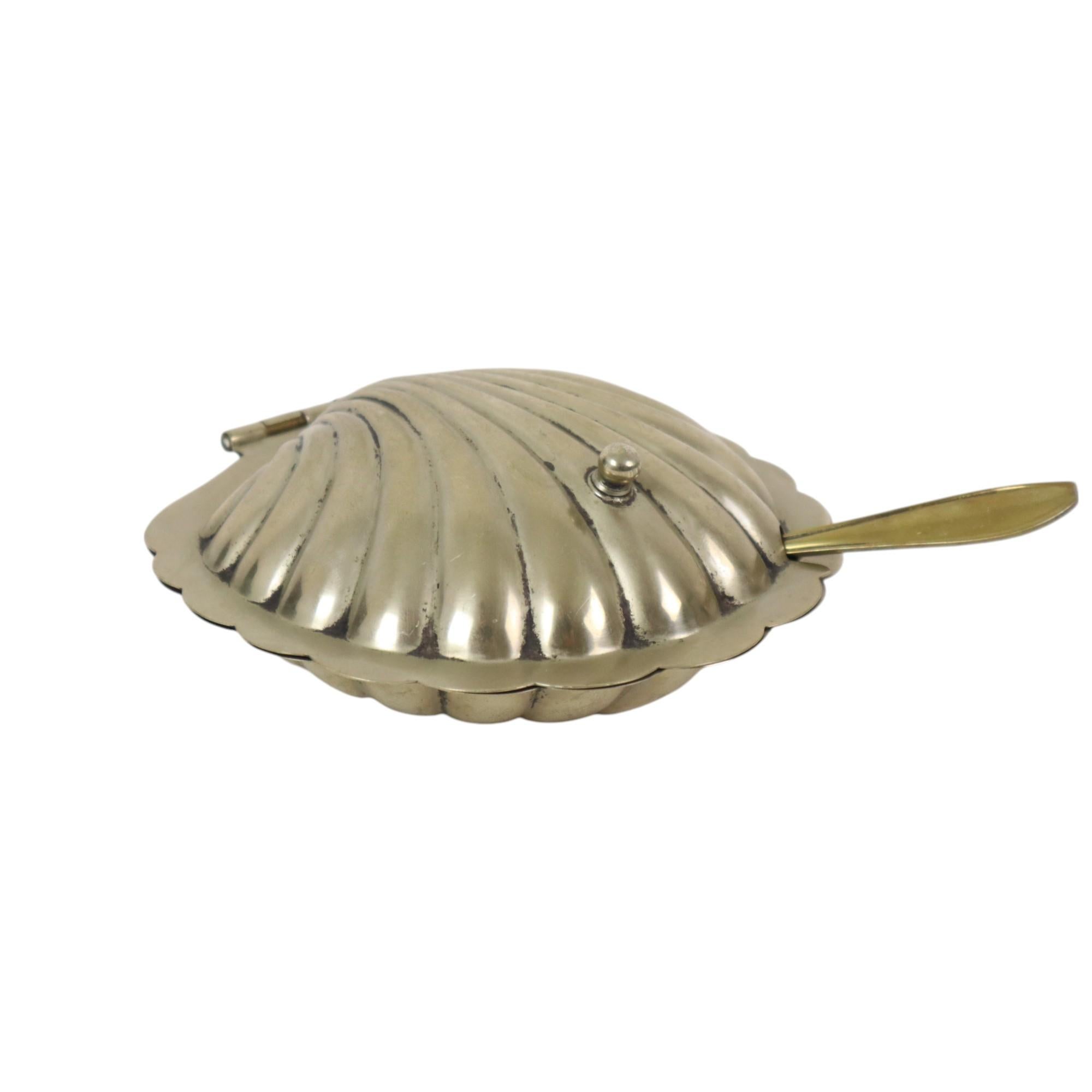 Shell Butter Dish Caviar Holder EPNS Chrome Glass England In Good Condition In Poperinge, BE