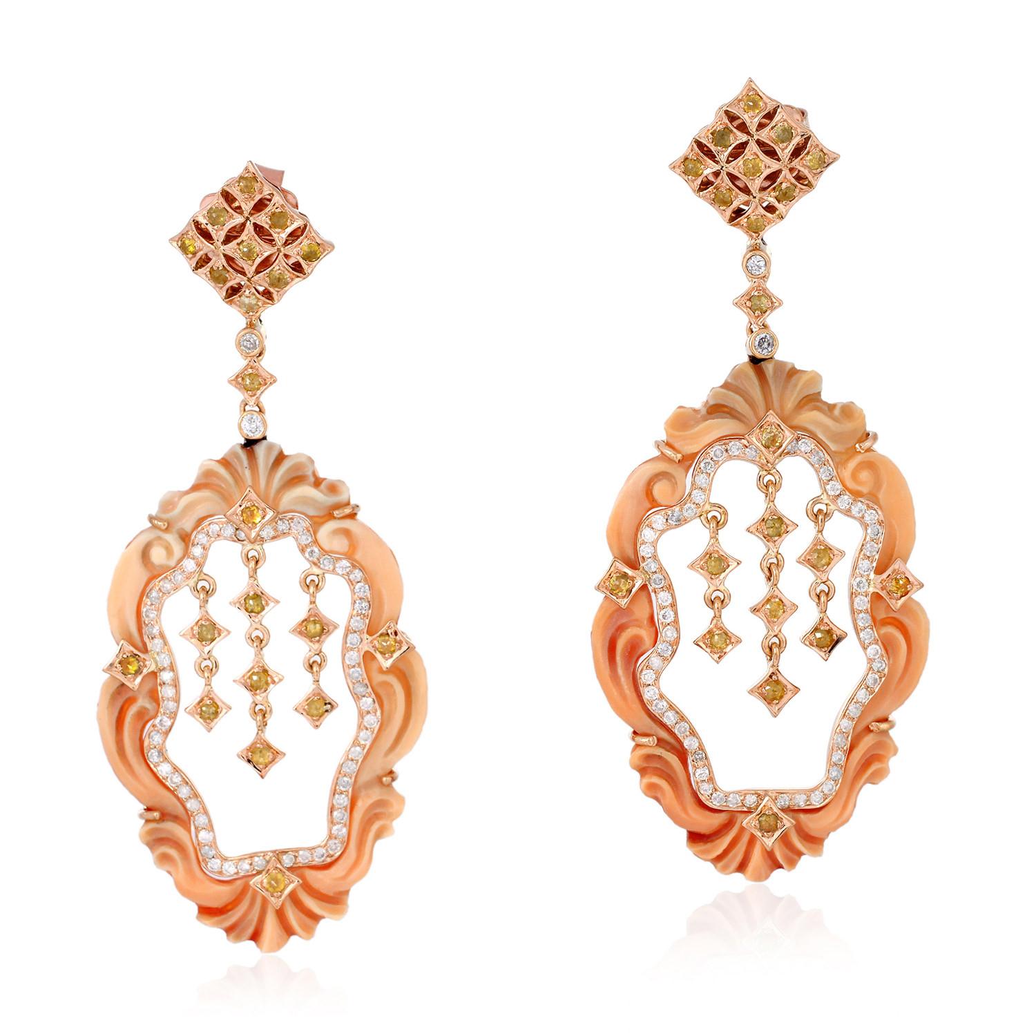 Rose Cut Shell cameo Dangle Earring With Diamonds Made In 18k Rose Gold For Sale