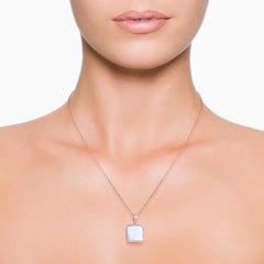 Shell Cameo Diamond Pendant Chain Necklace Made In 18k Gold
