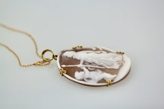 Shell Cameo Large Pendant with Chain