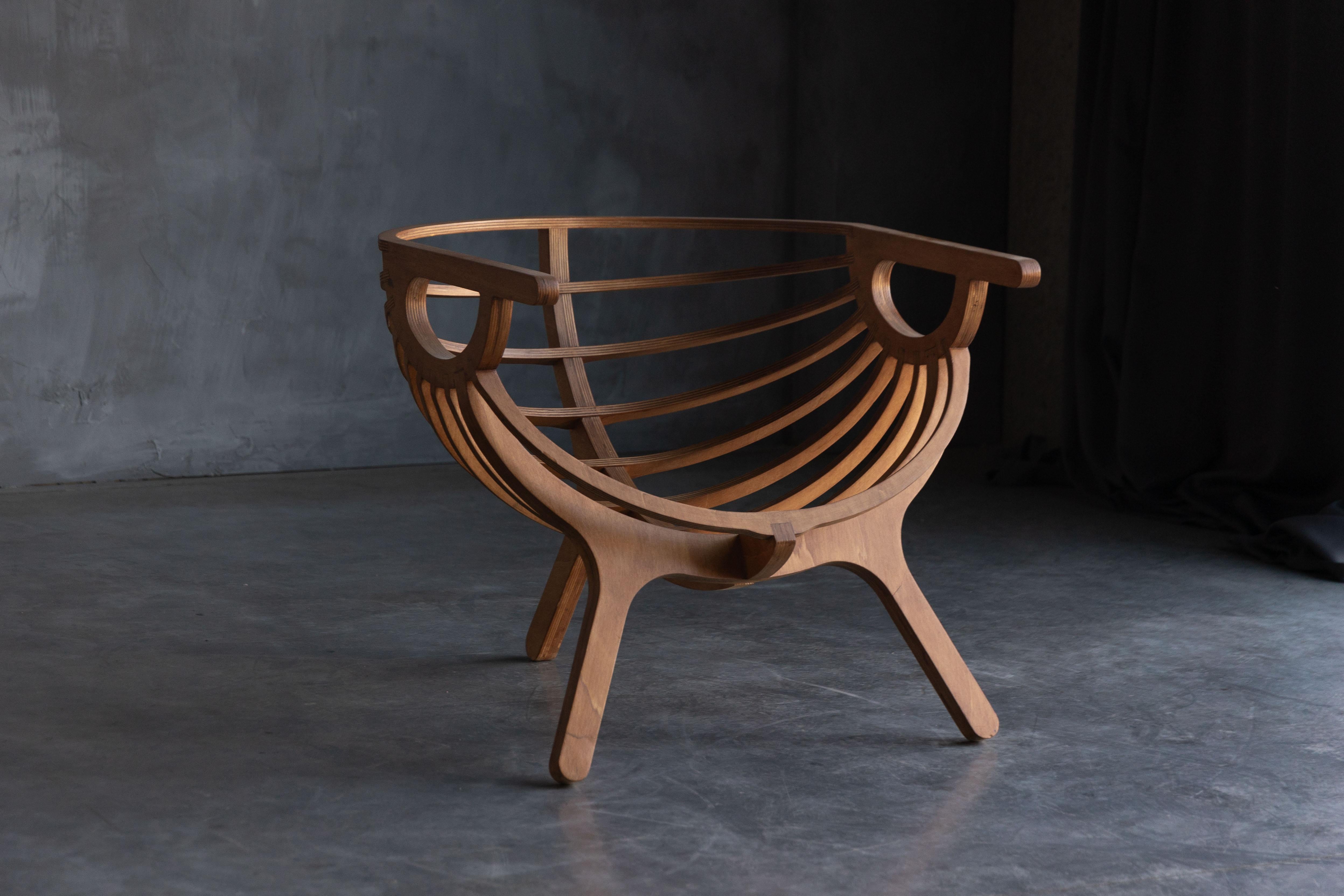 Sculptural Shell Lounge Chair, Italy, 1980s For Sale 10