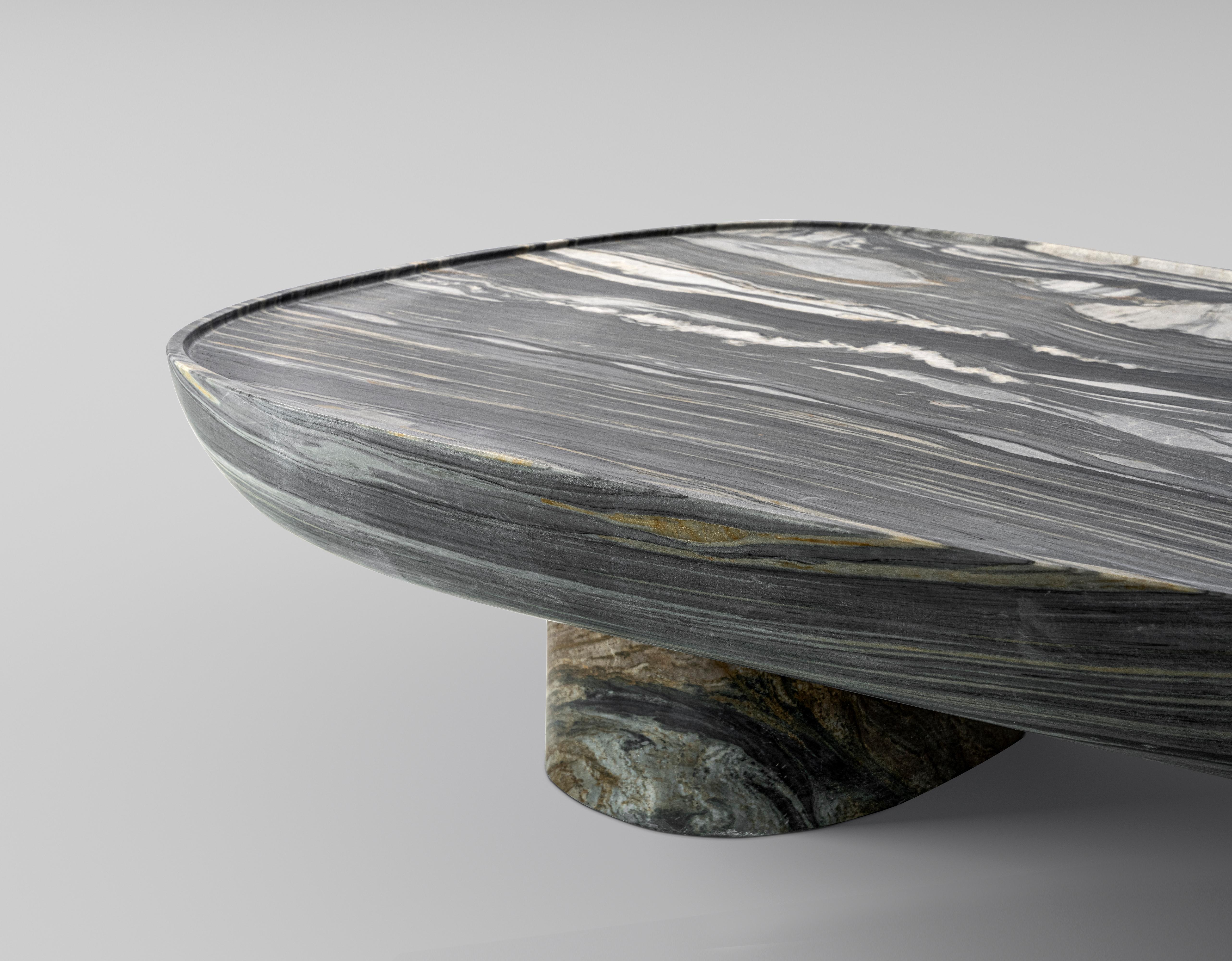 Sculpté Table basse Calacatta Midnight en vente