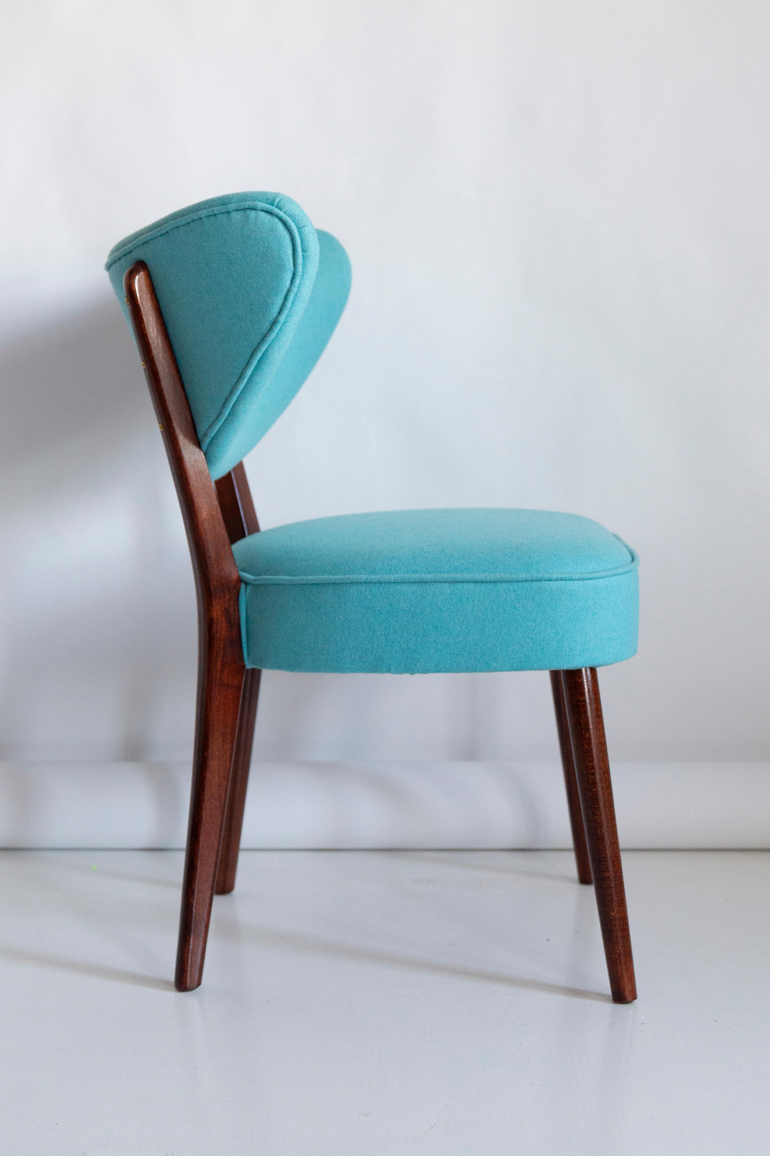 XXIe siècle et contemporain Chaise de salle à manger coquillage, laine turquoise, de Vintola Studio, Europe, Pologne en vente