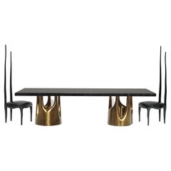Ensemble de tables à manger en coquillage avec deux chaises sculpturales de R&Y Augousti