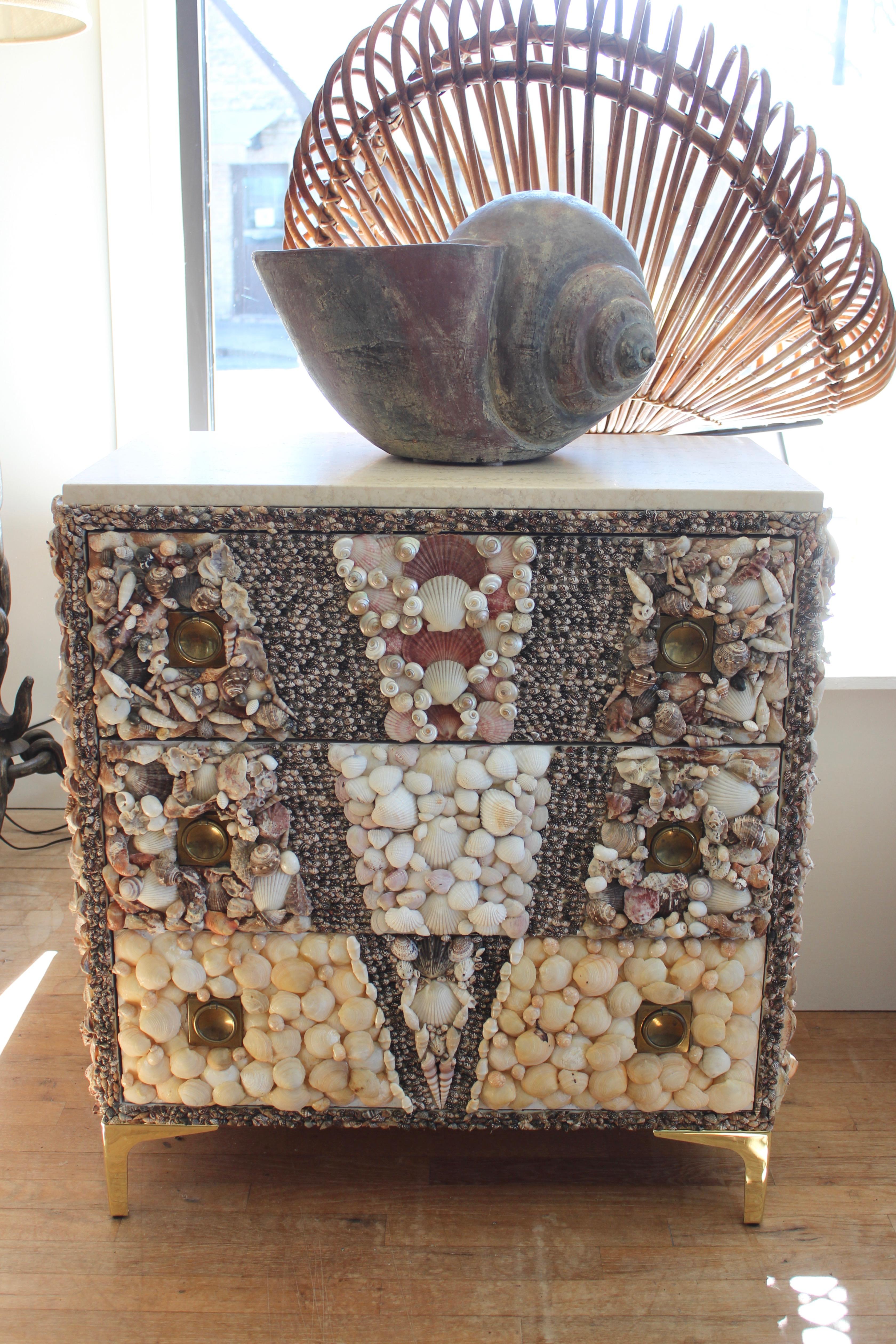 Shell Encrusted Campaign Style Chest 3