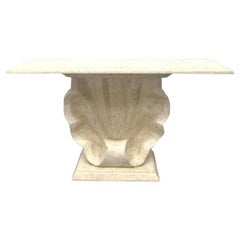 Tavolo da console a forma di conchiglia con top in pietra