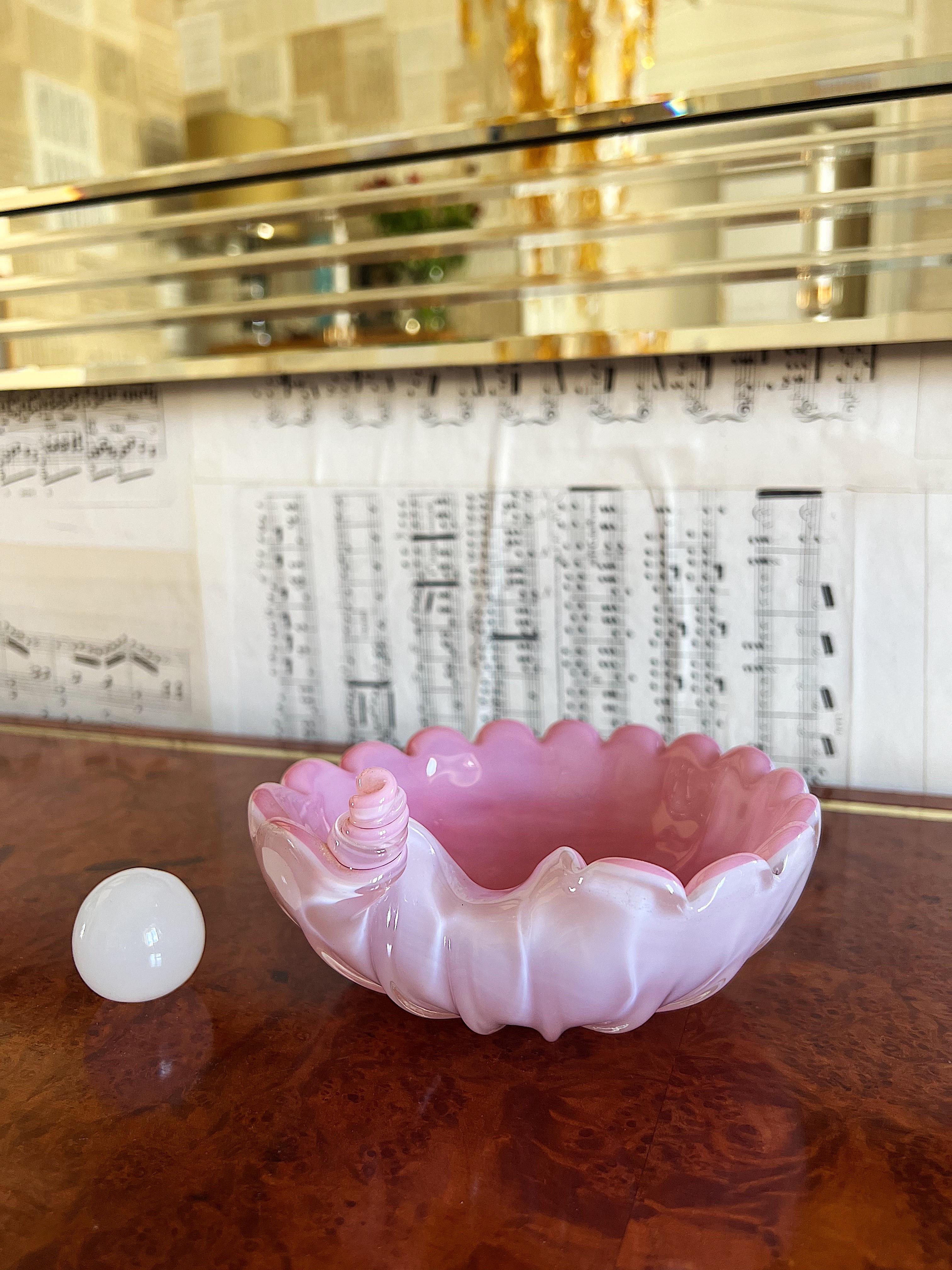 Shell Glass Bowl Made by Licio Zanetti, 1970s, Murano 2