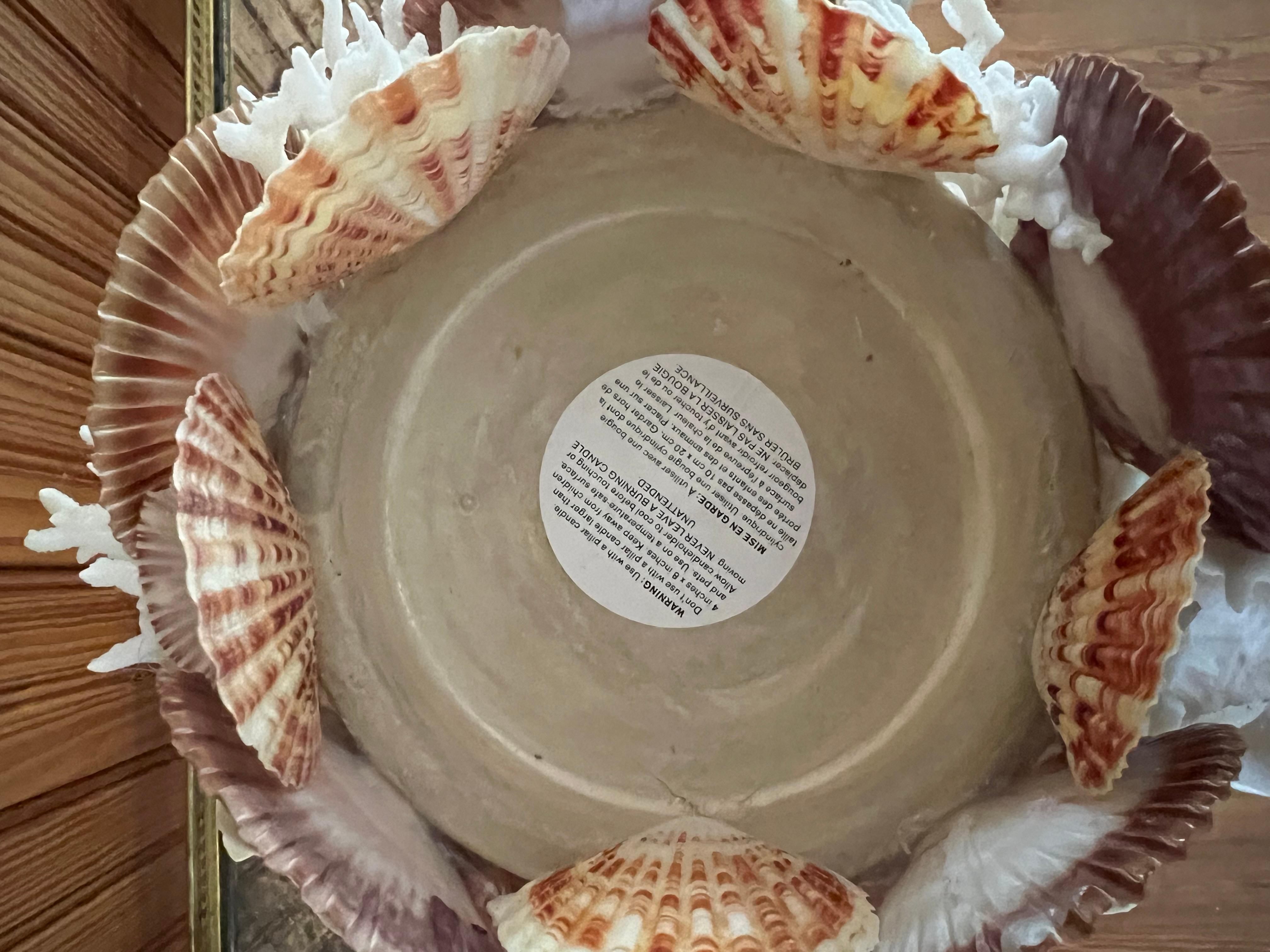Shell grotto candle, flower holder, for indoor, protected outdoor space. in vendita 2