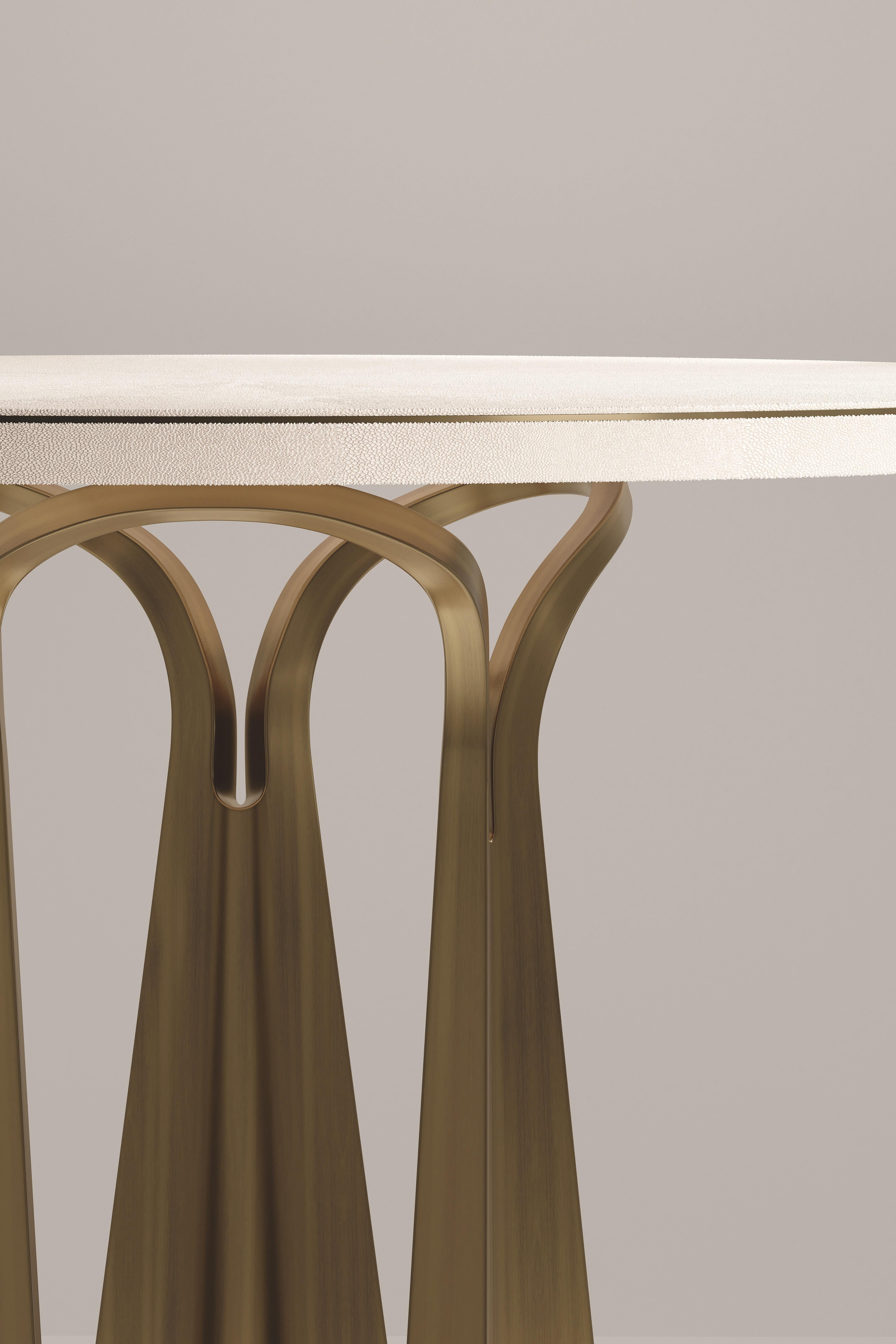 Tavolo da colazione con intarsio di conchiglie e gambe scultoree in ottone di R&Y Augousti in vendita 5