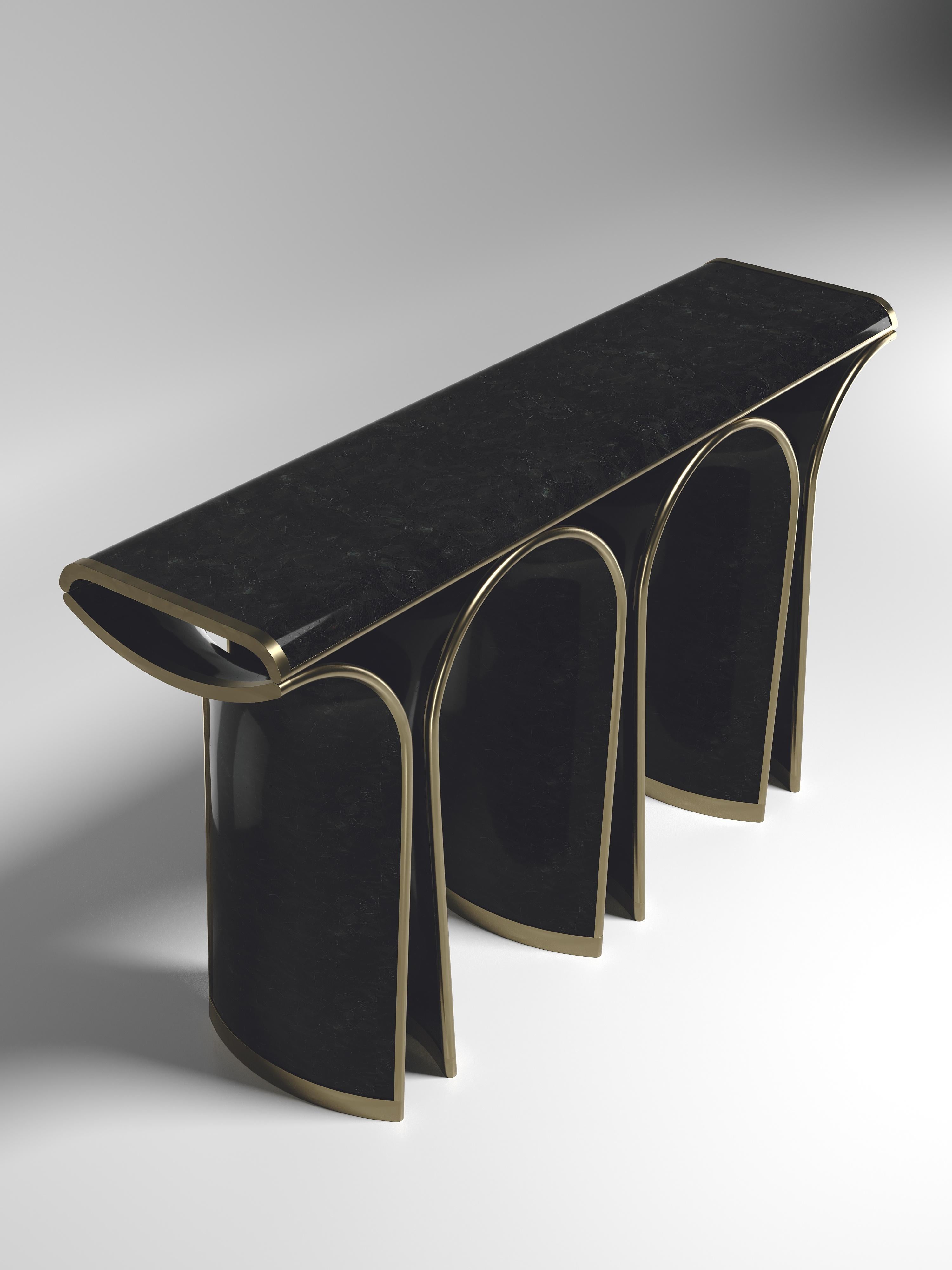 Art déco Shell Inlaid Console with Bronze-Patina Brass Details by R&Y Augousti en vente